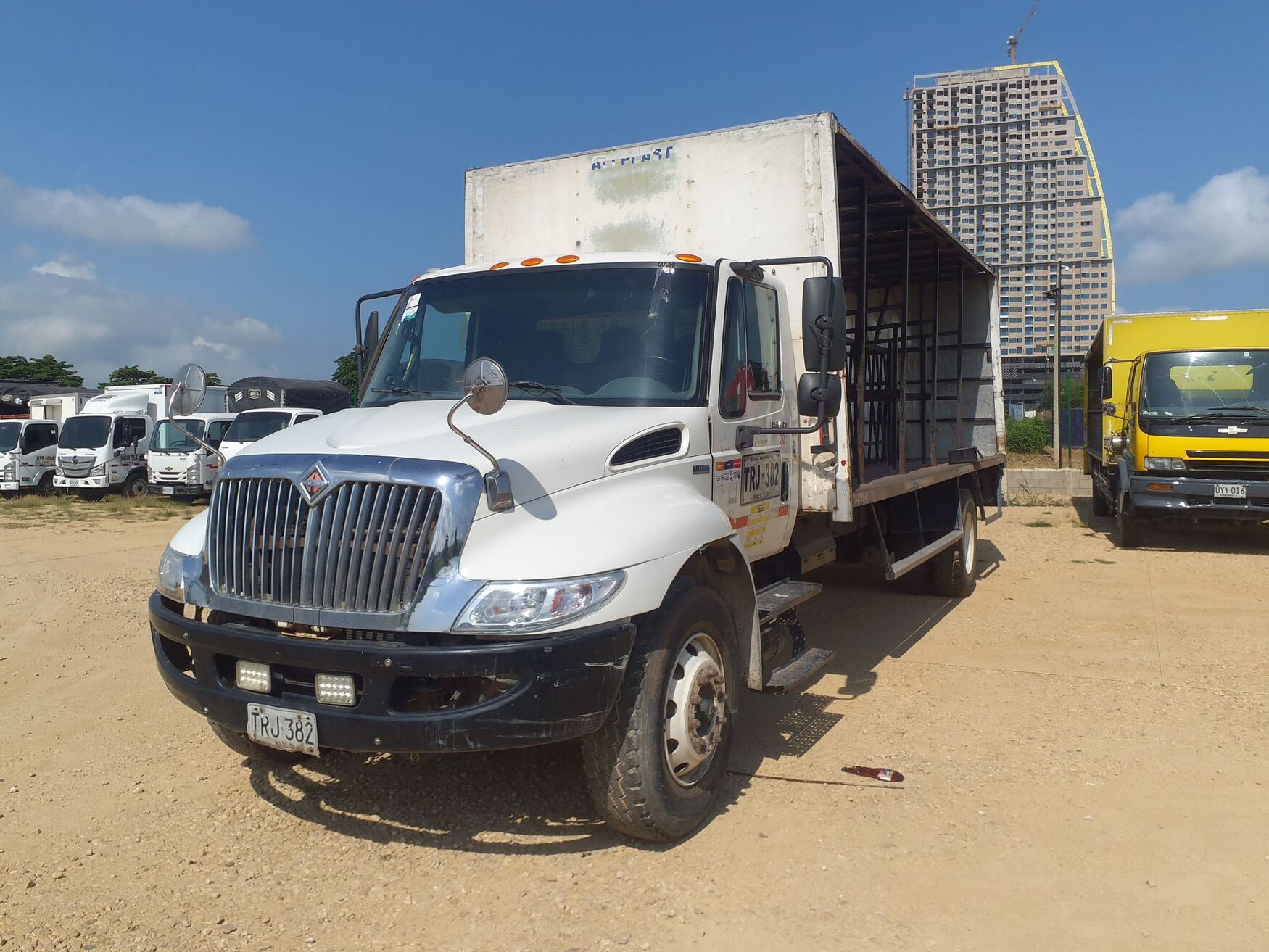 International - 4300 - 2012 image number 5