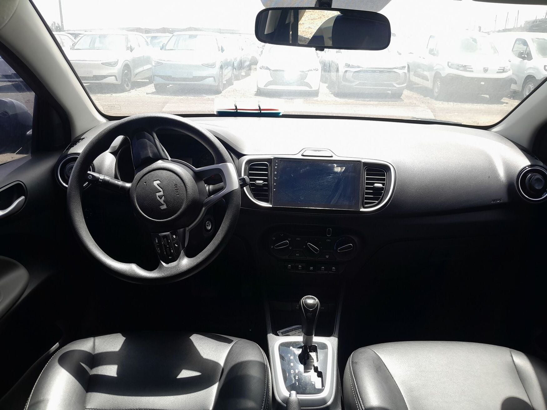 Kia - Soluto - 2026 image number 11
