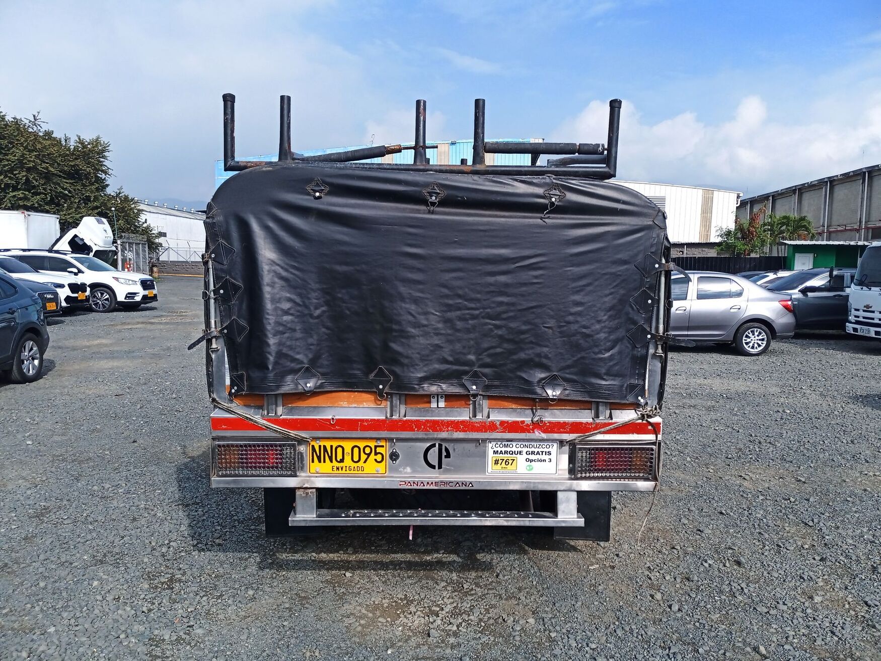 Nissan - Frontier - 2024 image number 8