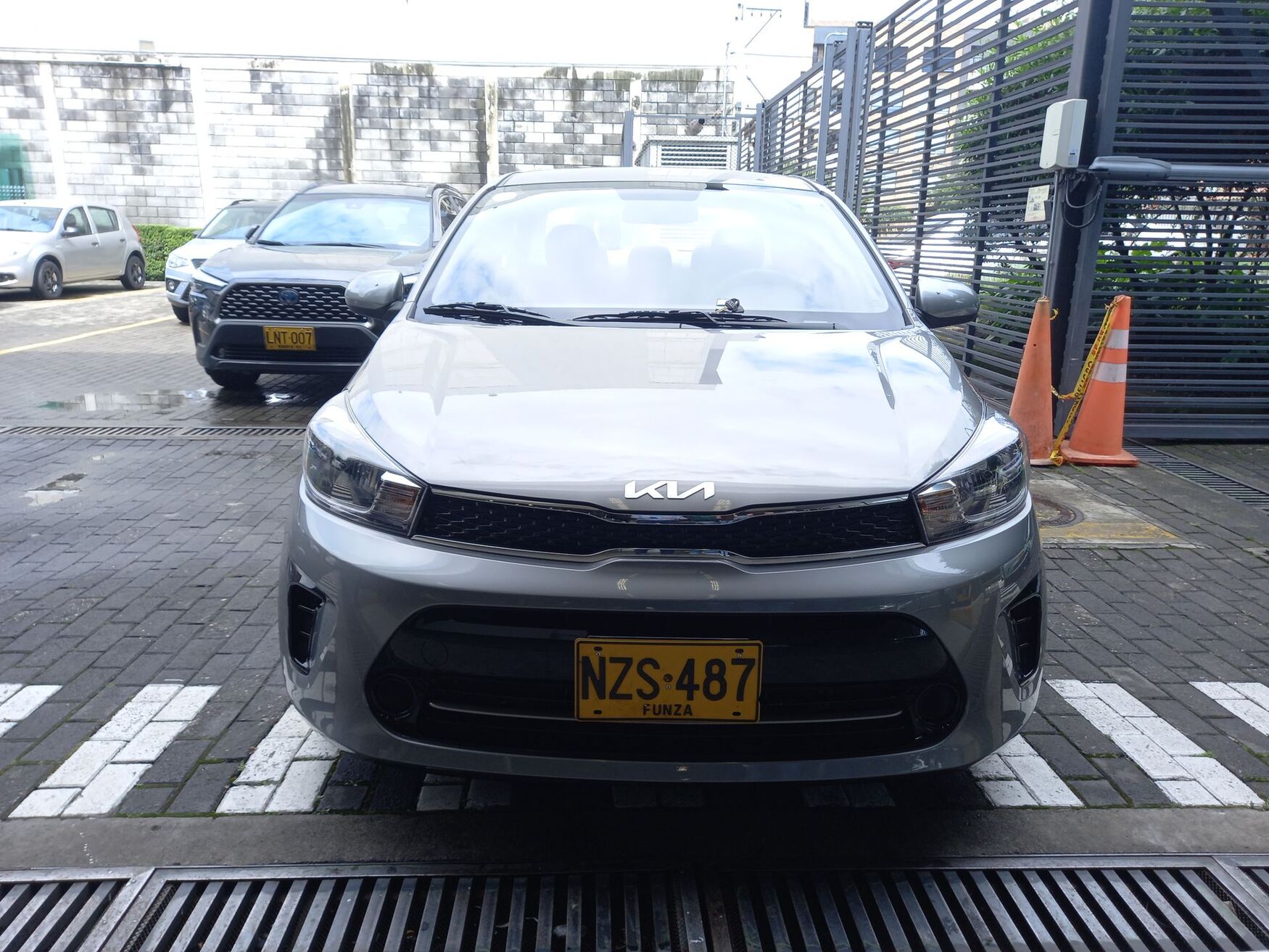 Kia - Soluto - 2026 image number 4