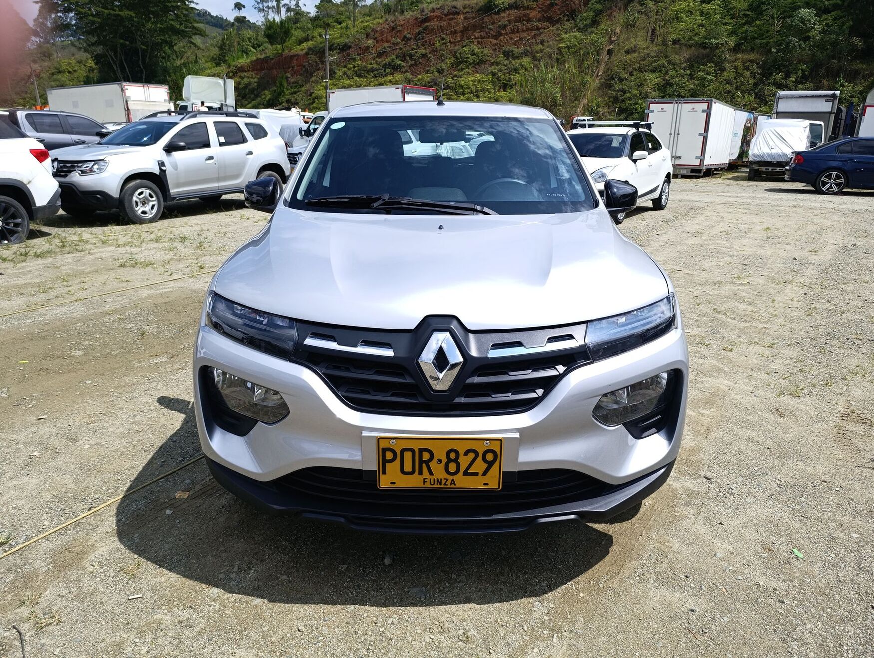 Renault - Kwid - 2025 image number 4