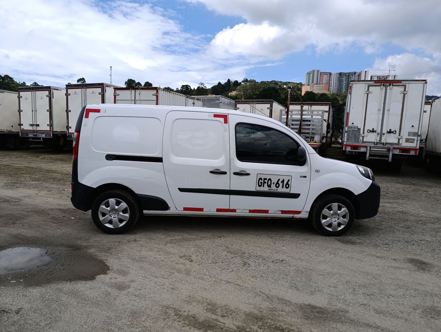 Renault - Kangoo ZE - 2019 image number 10