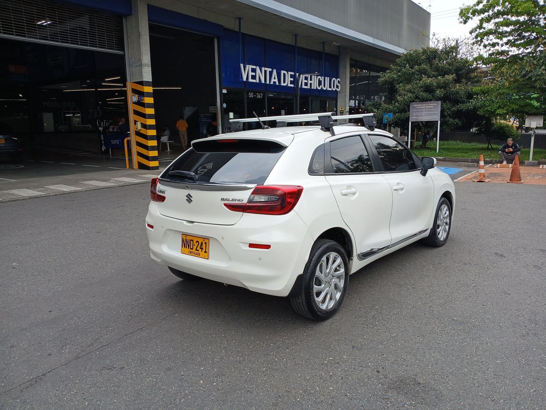 Suzuki - Baleno - 2024 image number 9