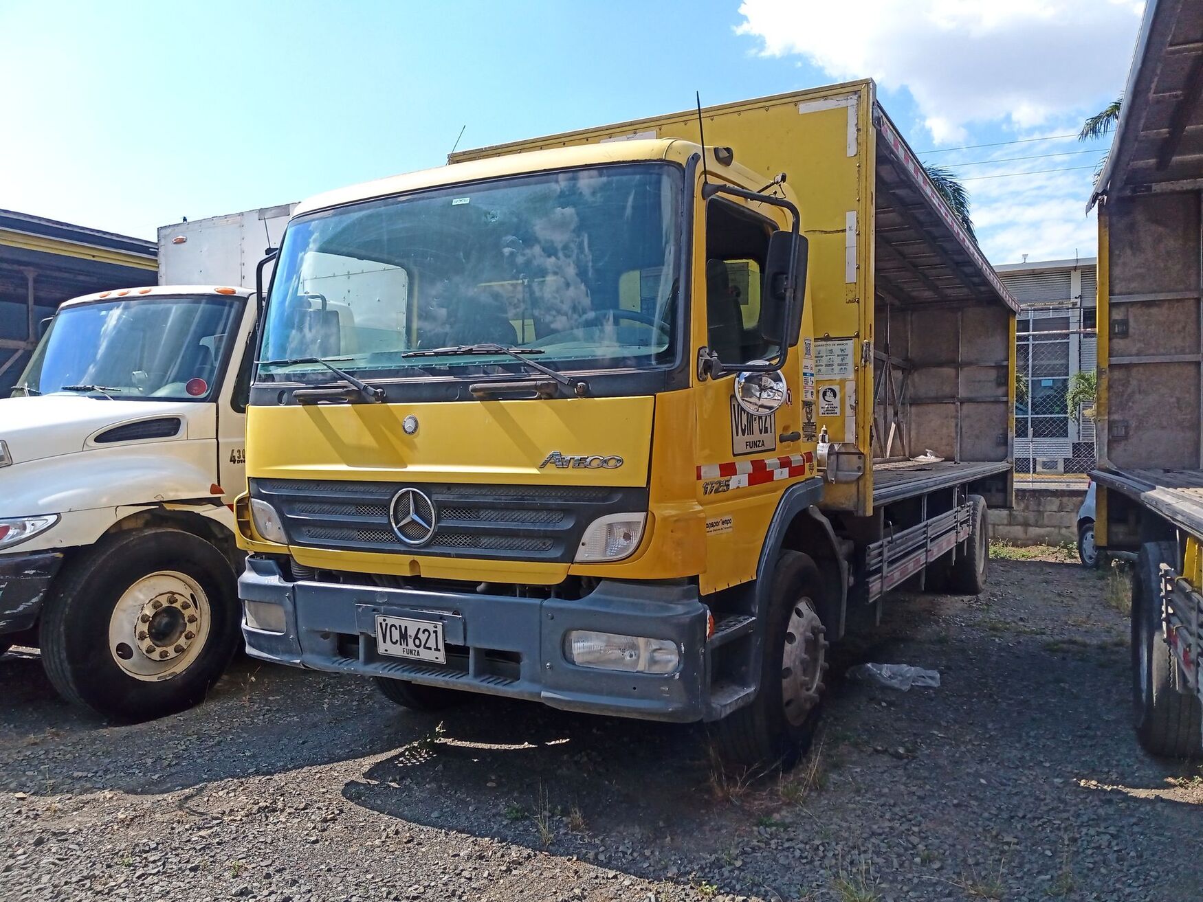 Mercedes Benz - Atego - 2007 image number 6