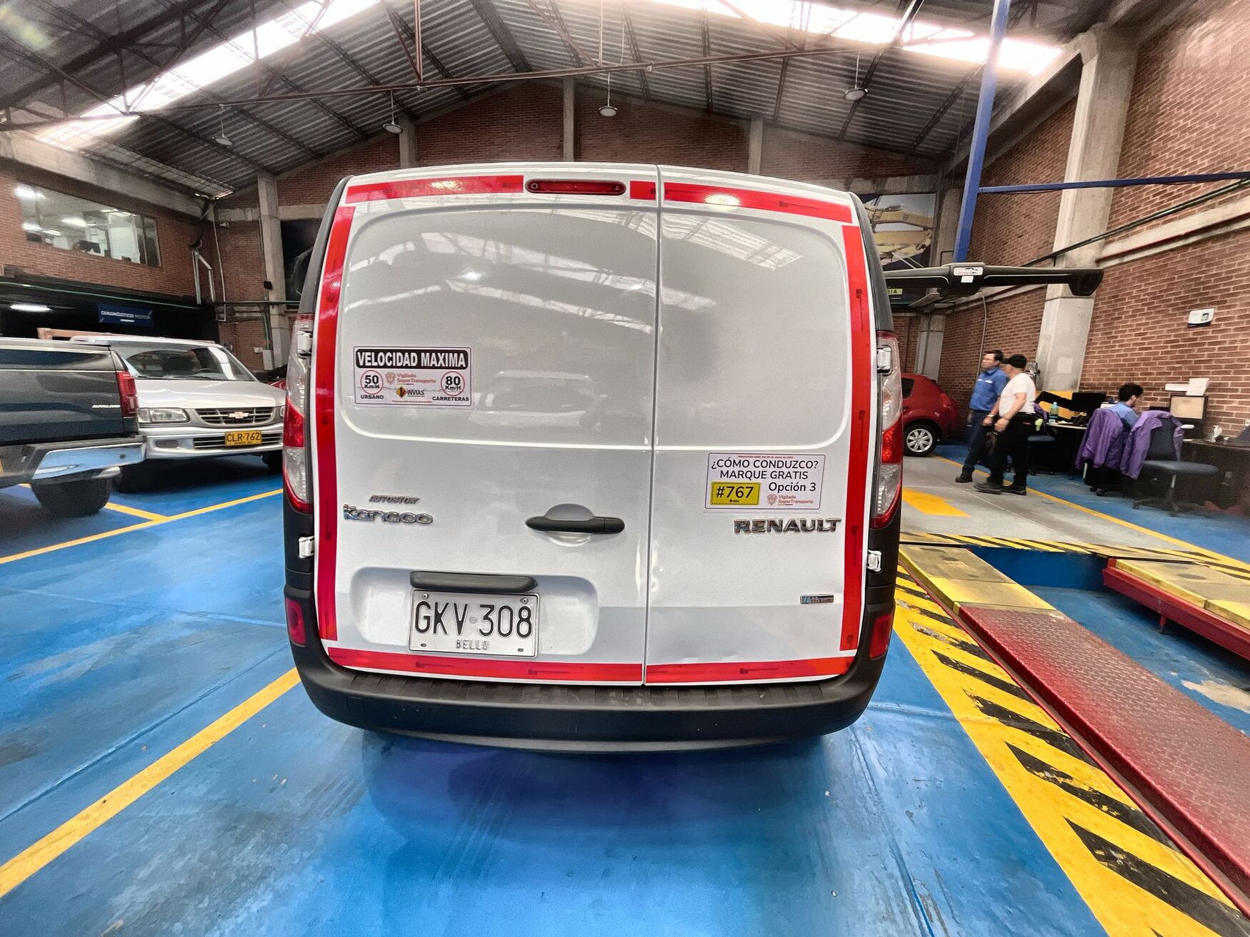 Renault - Kangoo ZE - 2020 image number 8