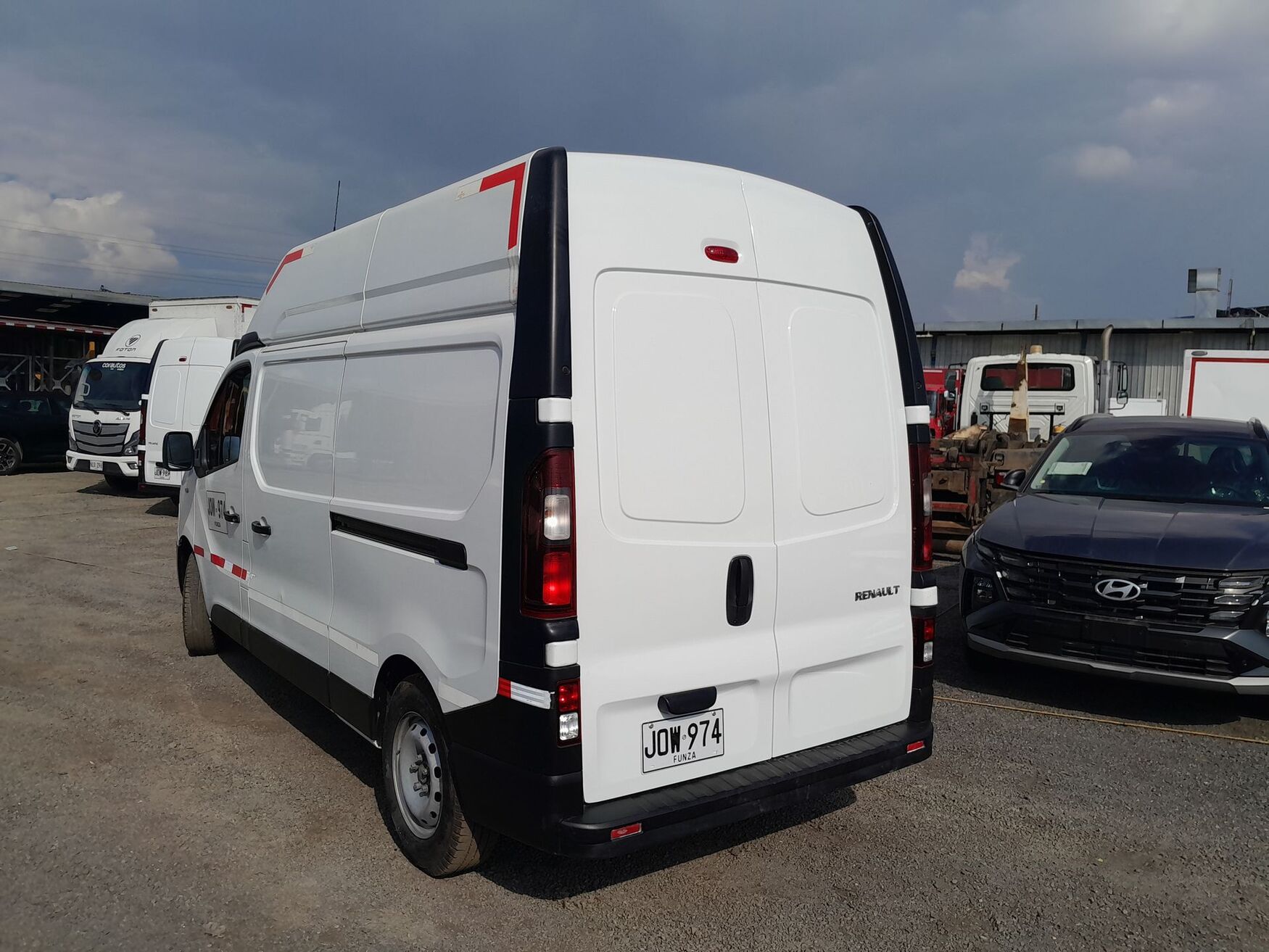 Renault - Trafic - 2021 image number 7