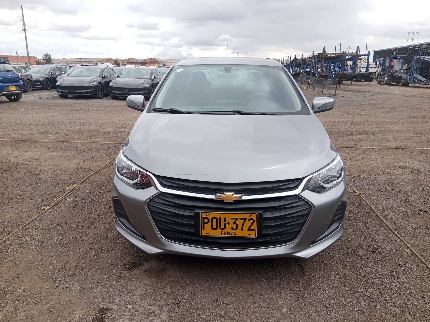 Chevrolet - Onix - 2025 image number 4