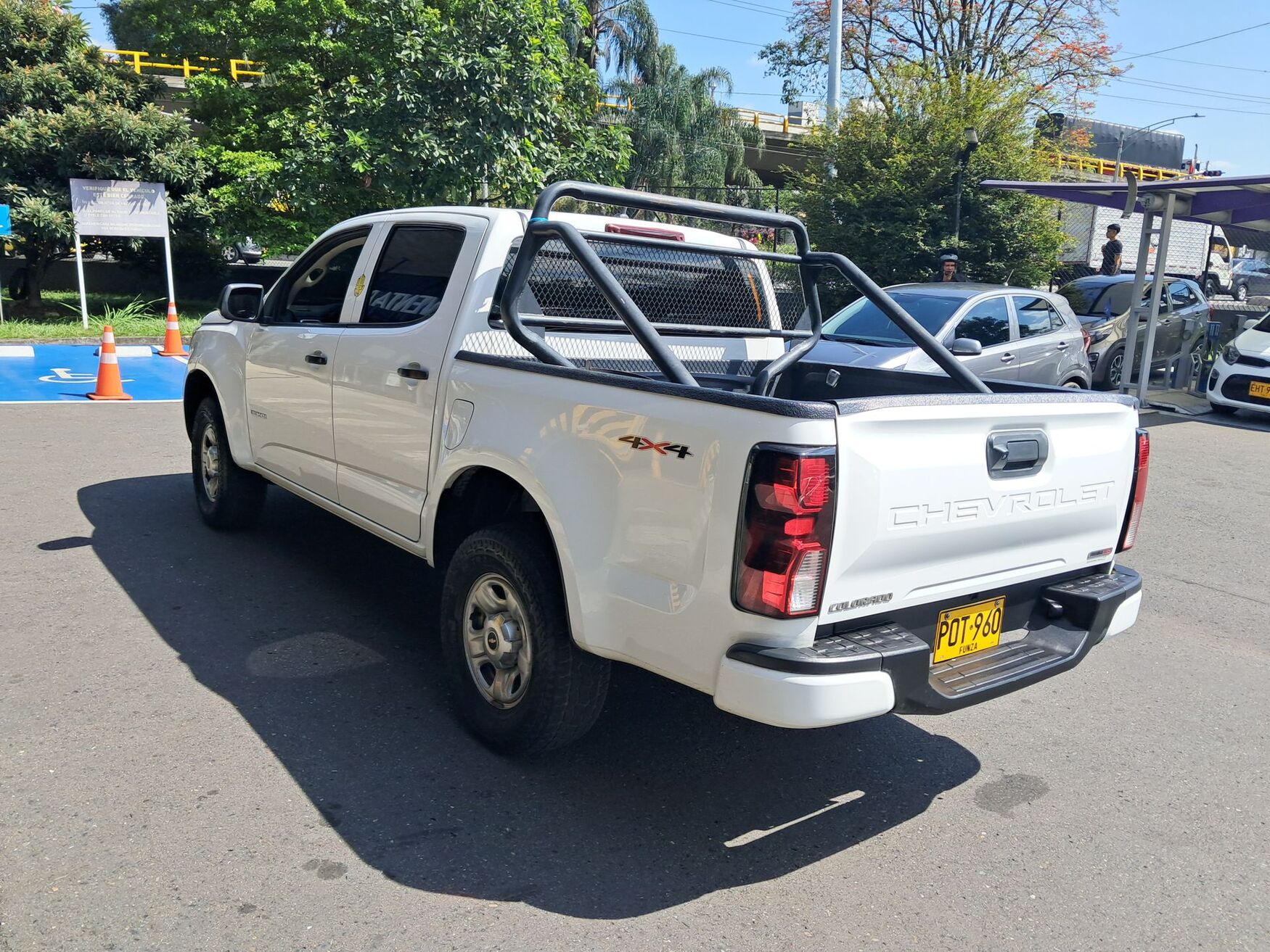 Chevrolet - Colorado - 2025 image number 7