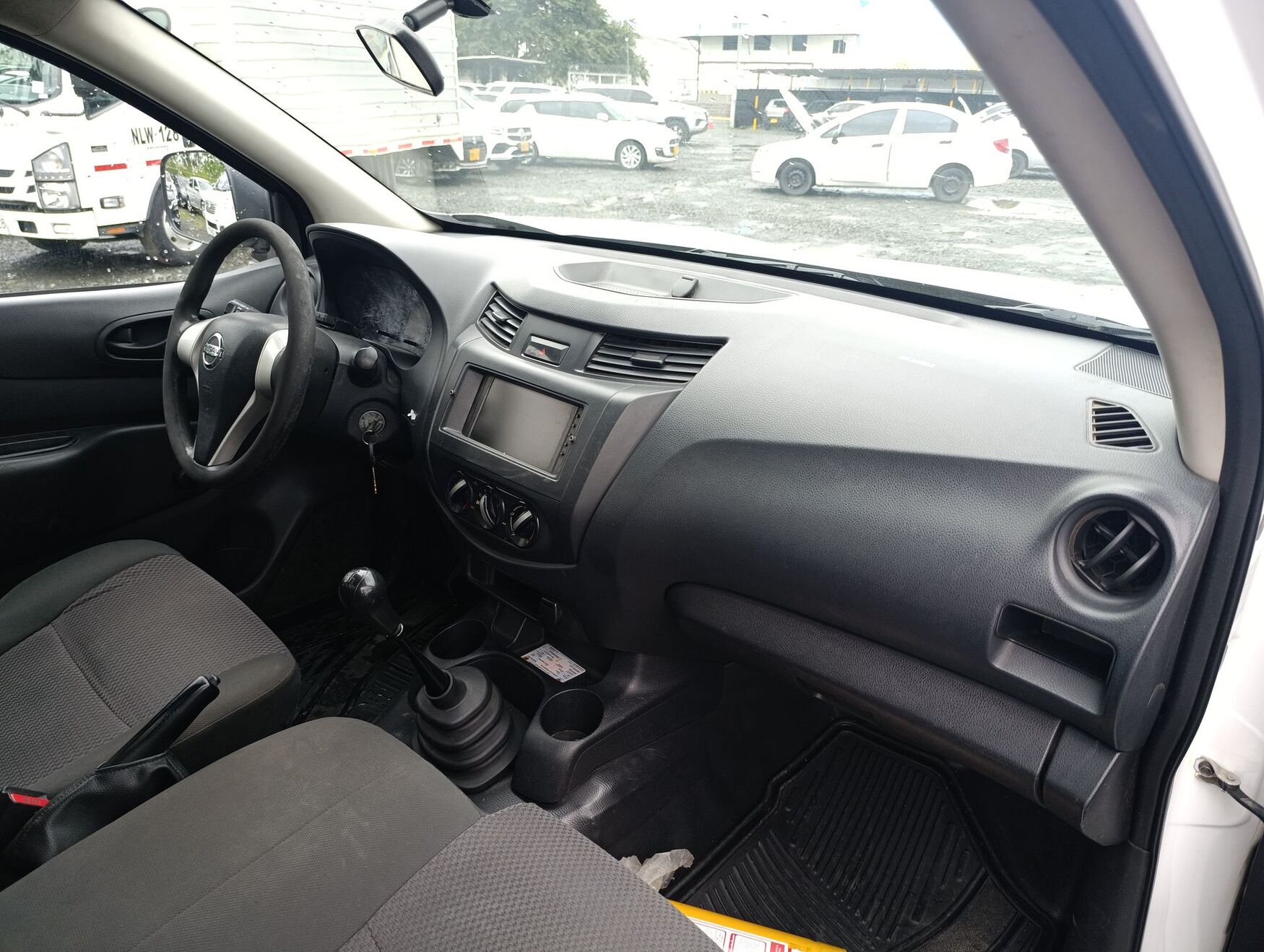 Nissan - Frontier - 2019 image number 11