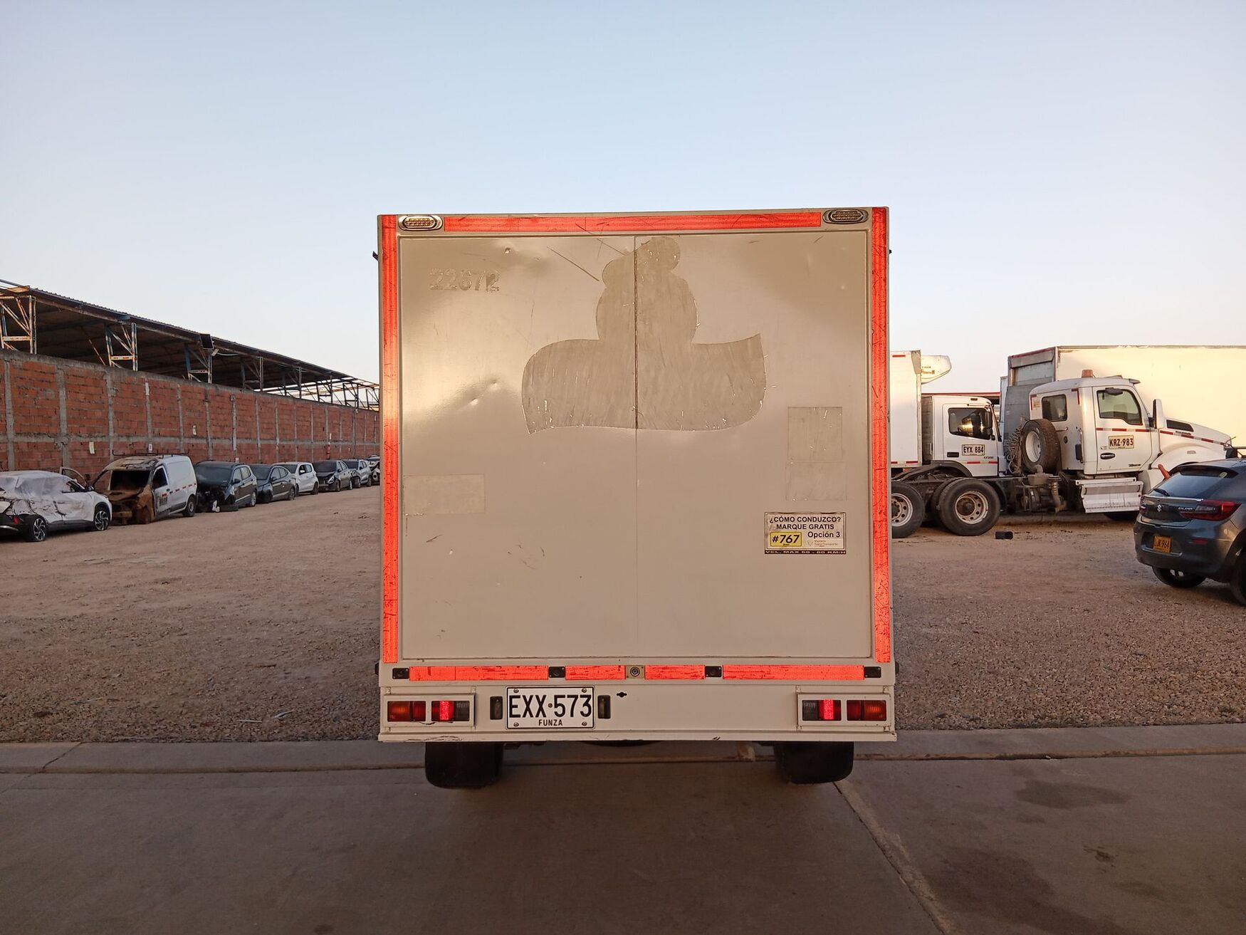 Nissan - Frontier - 2019 image number 8