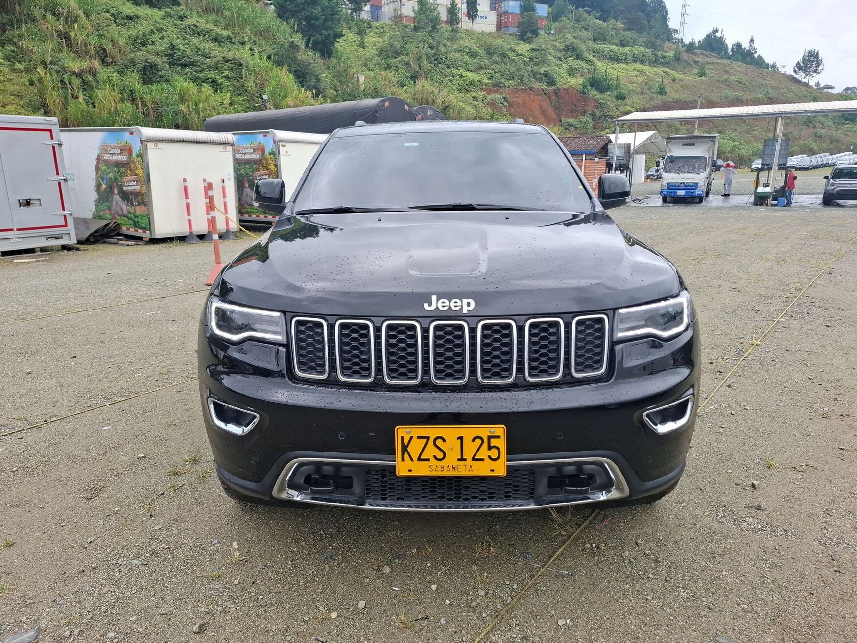 Jeep - Grand Cherokee - 2022 image number 4