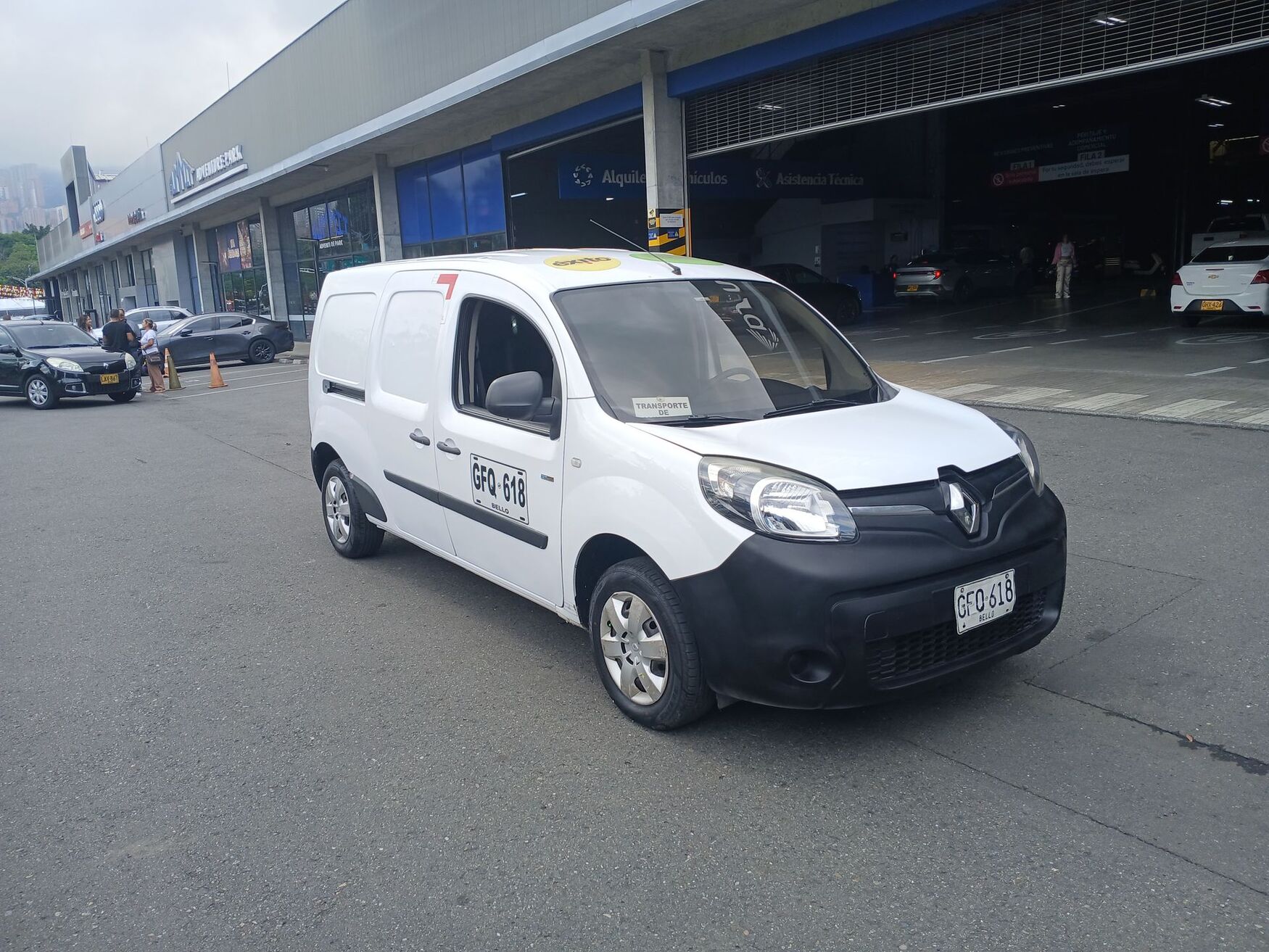 Renault - Kangoo ZE - 2019 image number 1