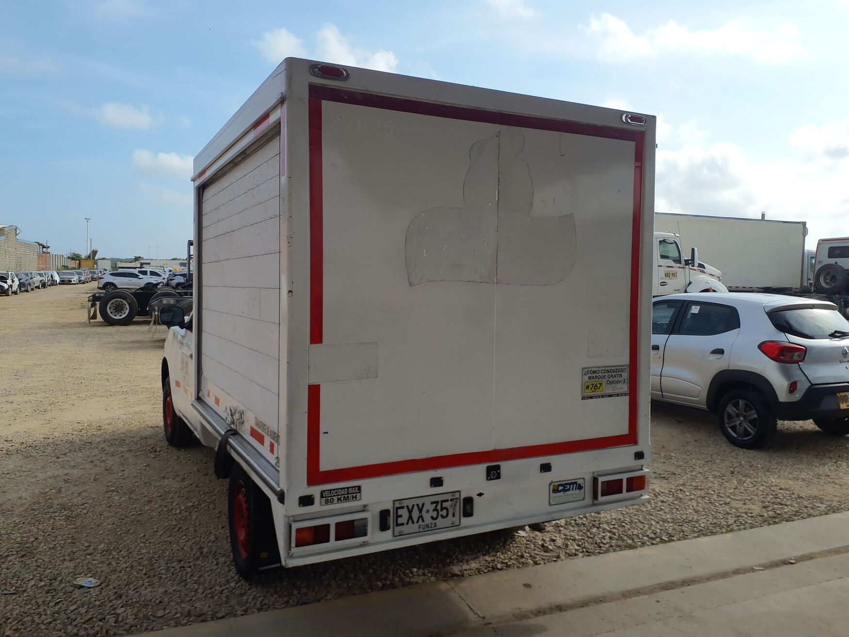 Nissan - Frontier - 2019 image number 7