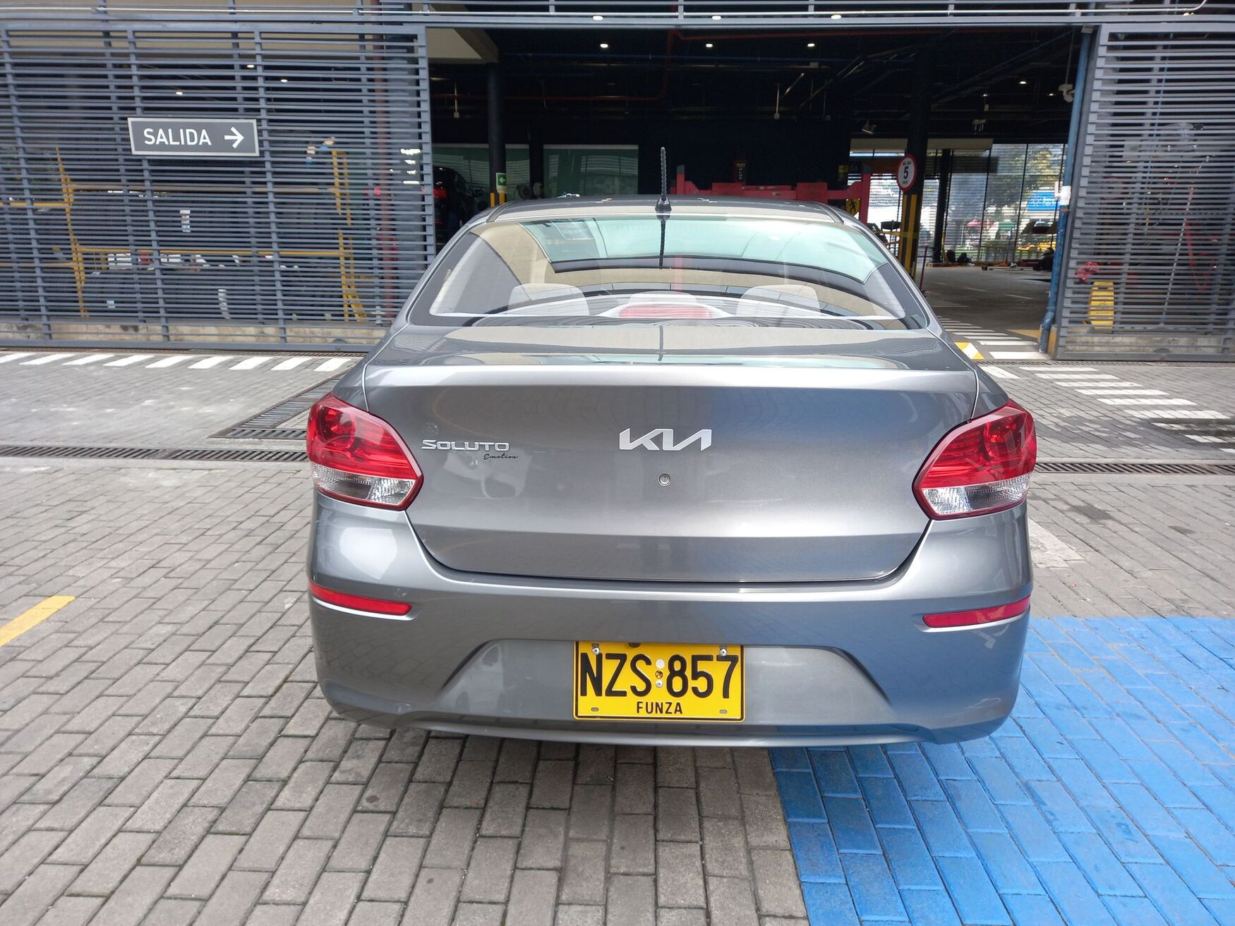 Kia - Soluto - 2026 image number 8