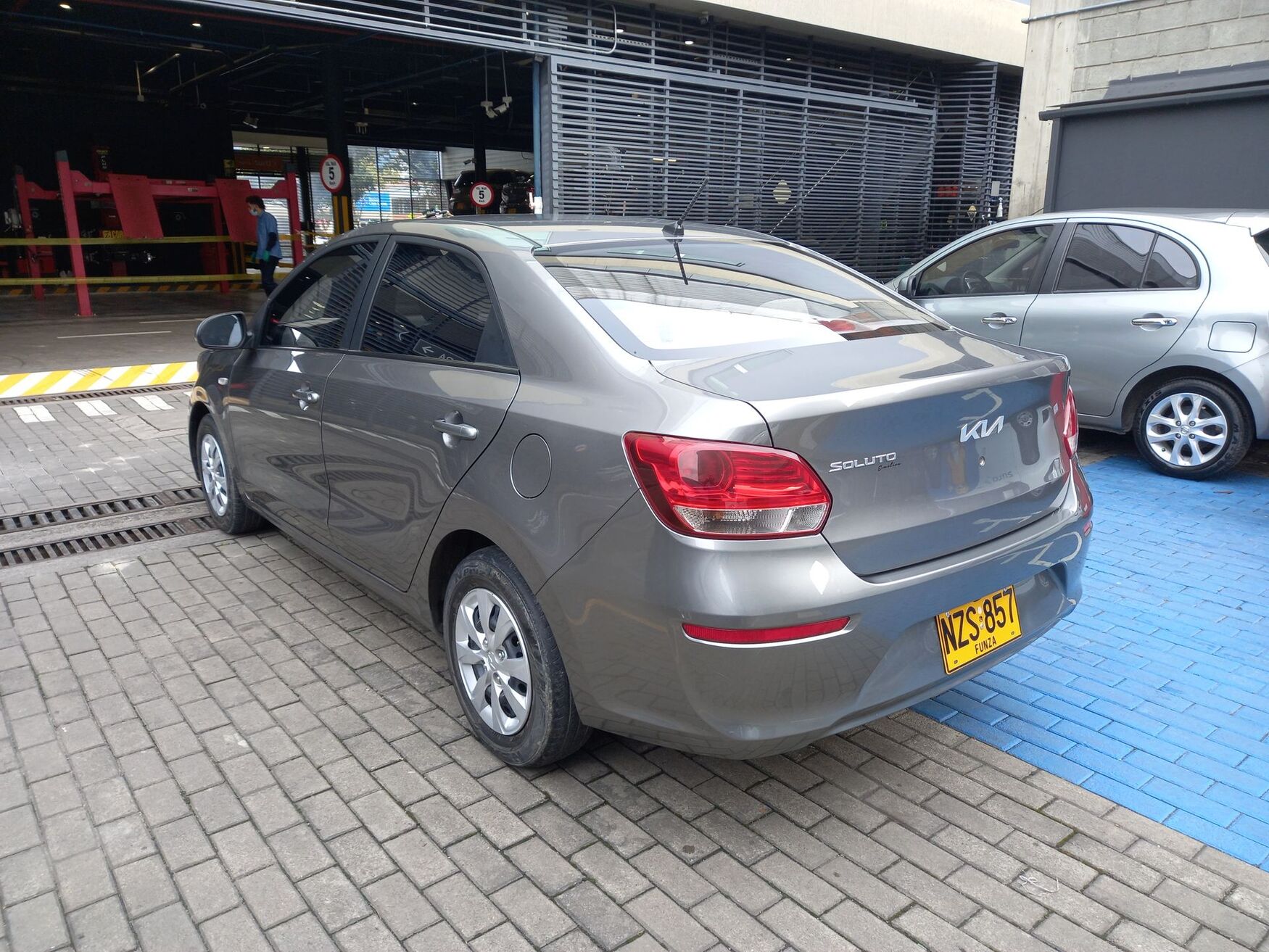 Kia - Soluto - 2026 image number 7