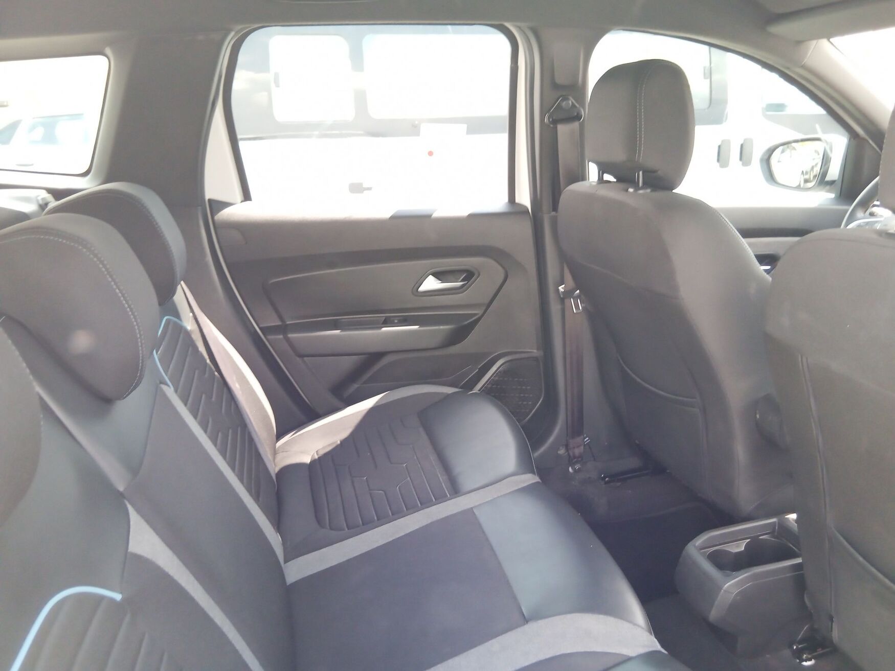 Renault - Duster - 2024 image number 3