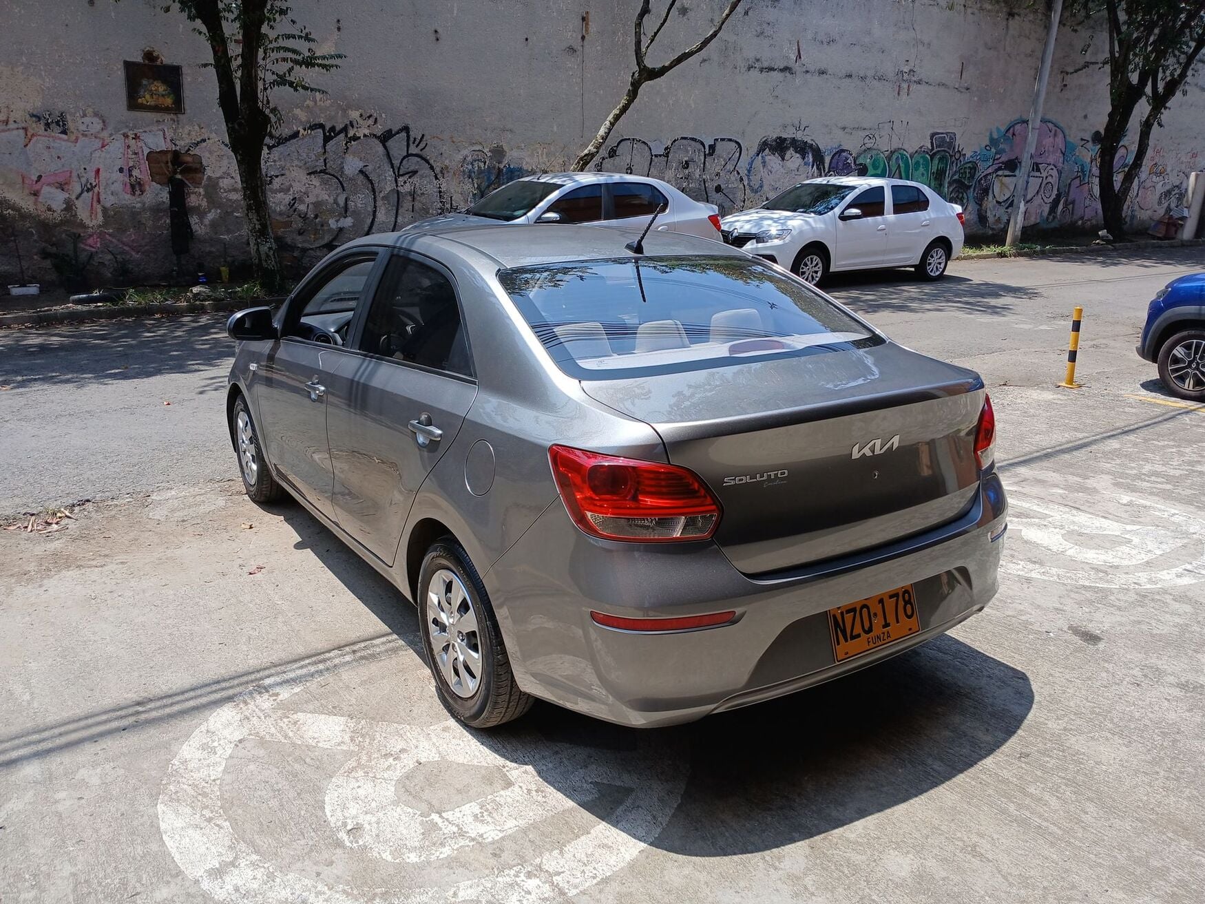 Kia - Soluto - 2025 image number 7
