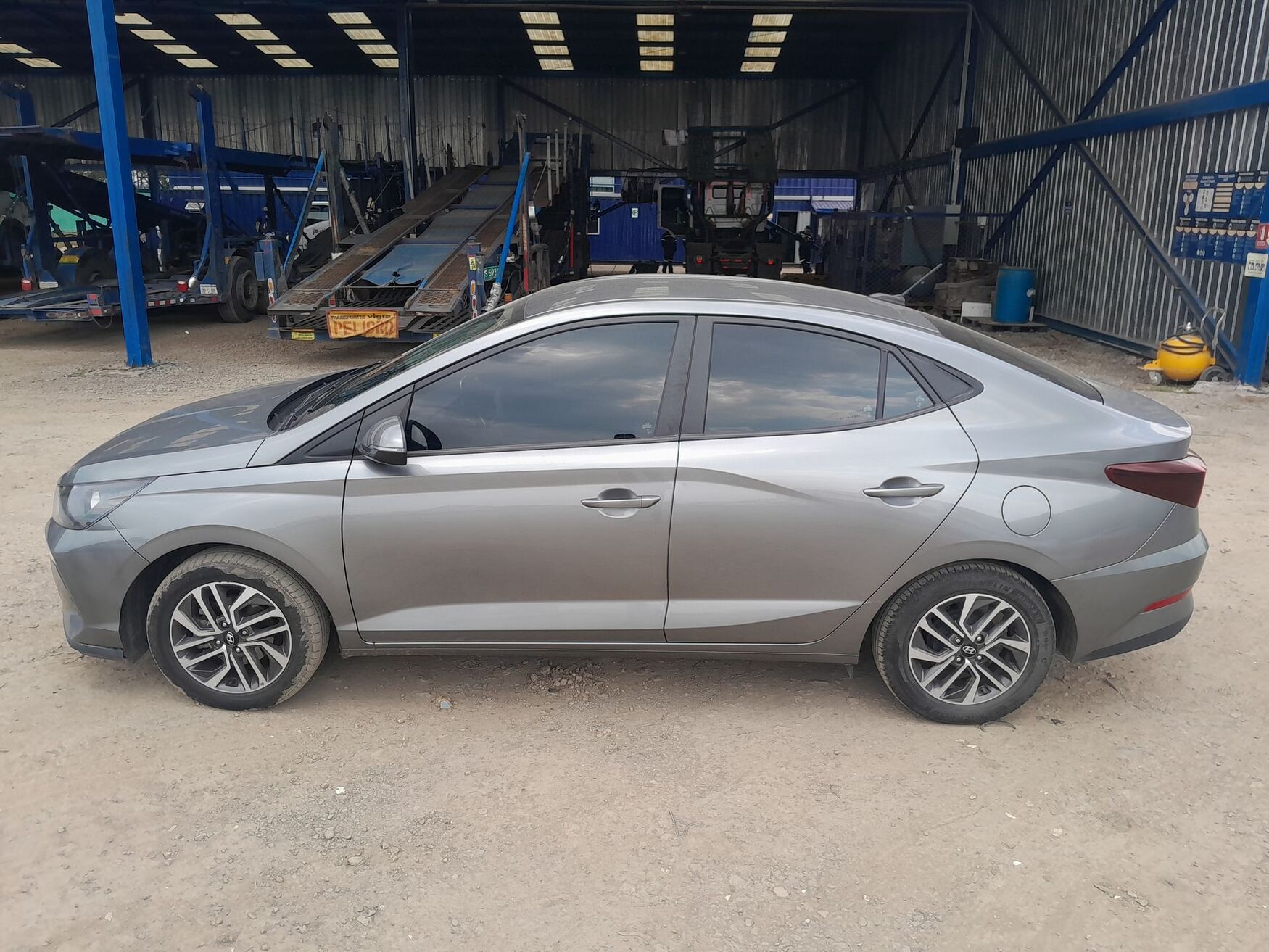 Hyundai - HB20S Accent - 2024 image number 6