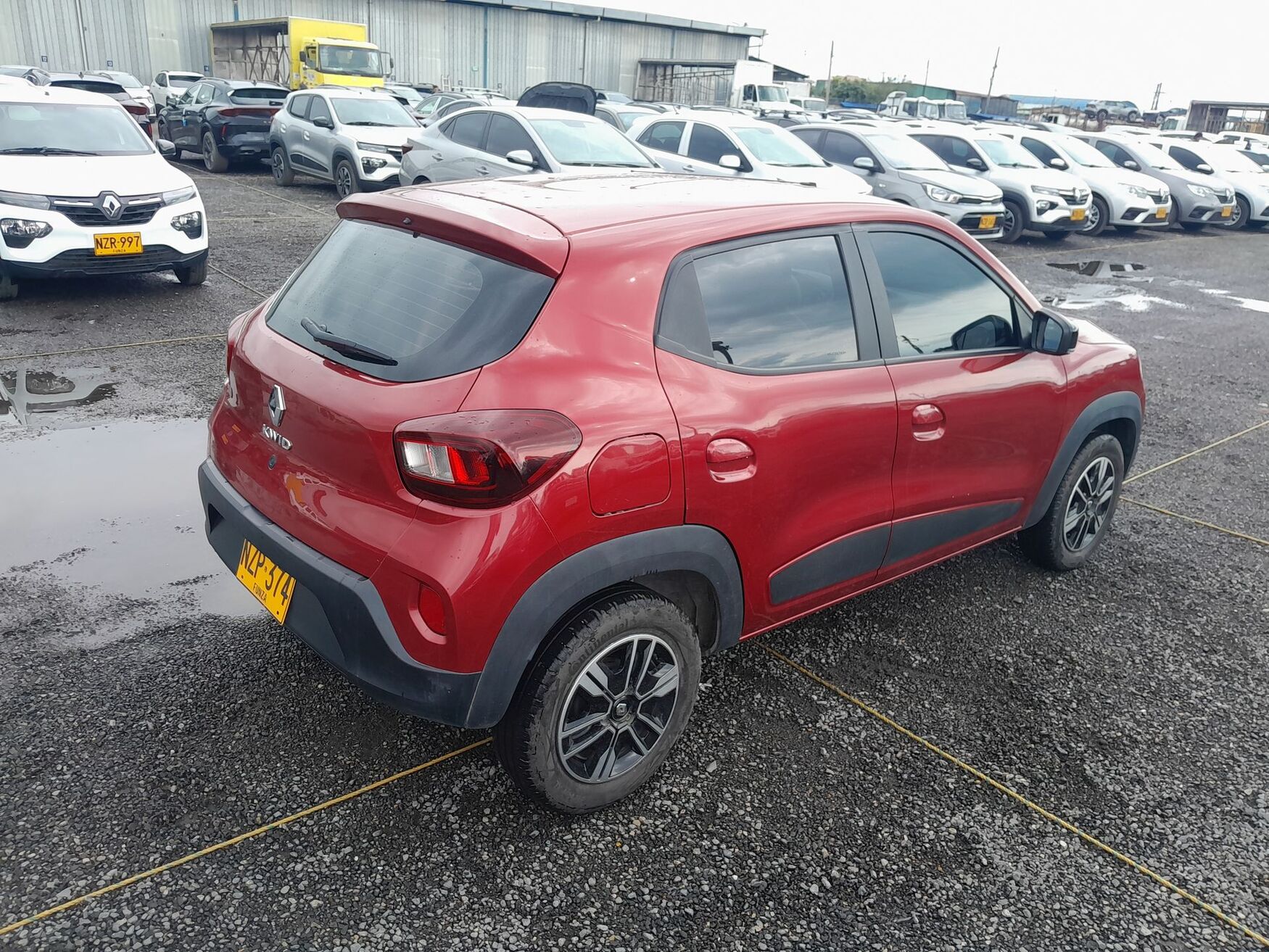 Renault - Kwid - 2025 image number 9