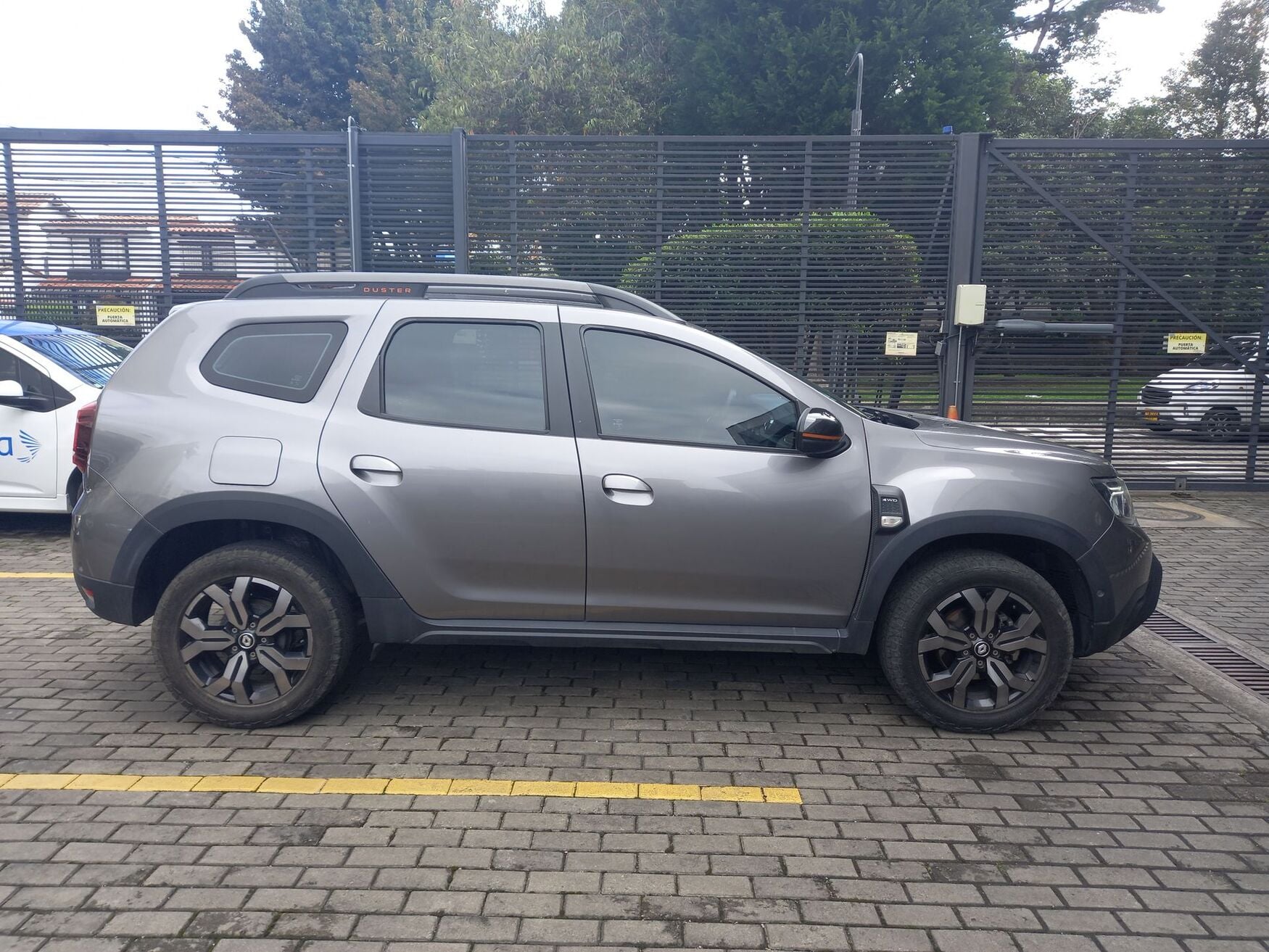 Renault - Duster - 2025 image number 10