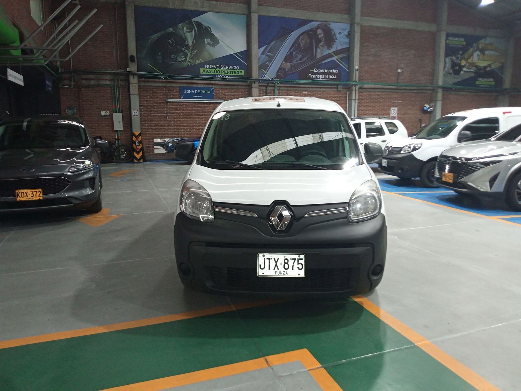 Renault - Kangoo ZE - 2020 image number 4
