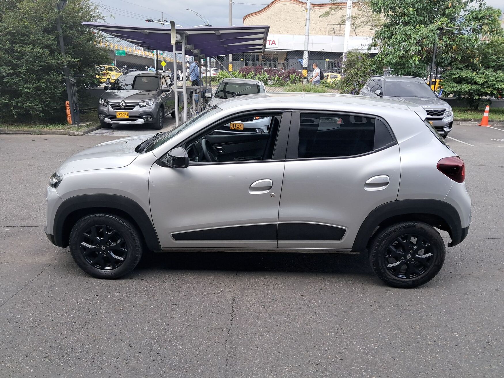 Renault - Kwid - 2026 image number 6