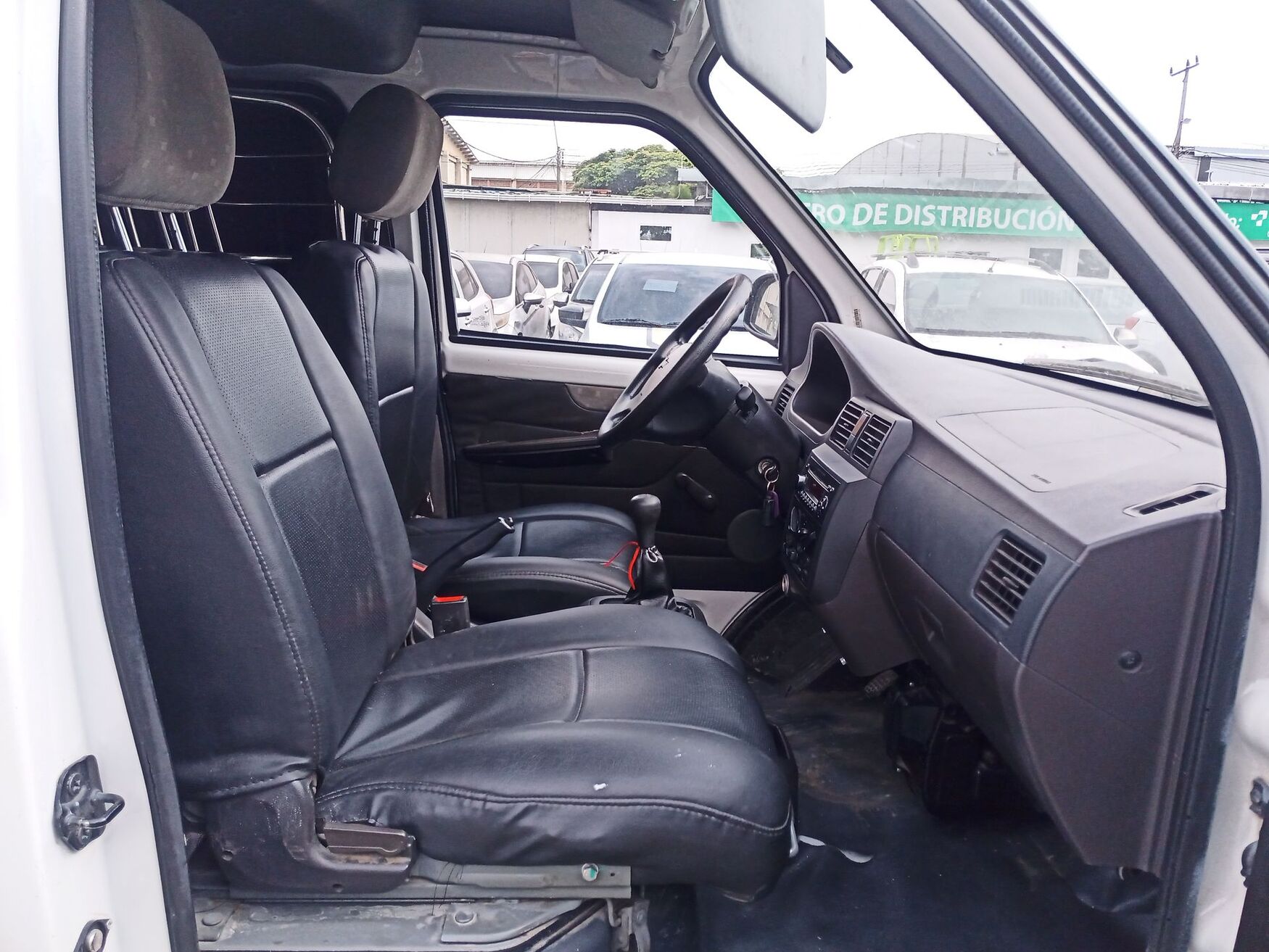 Chevrolet - N300 - 2021 image number 2