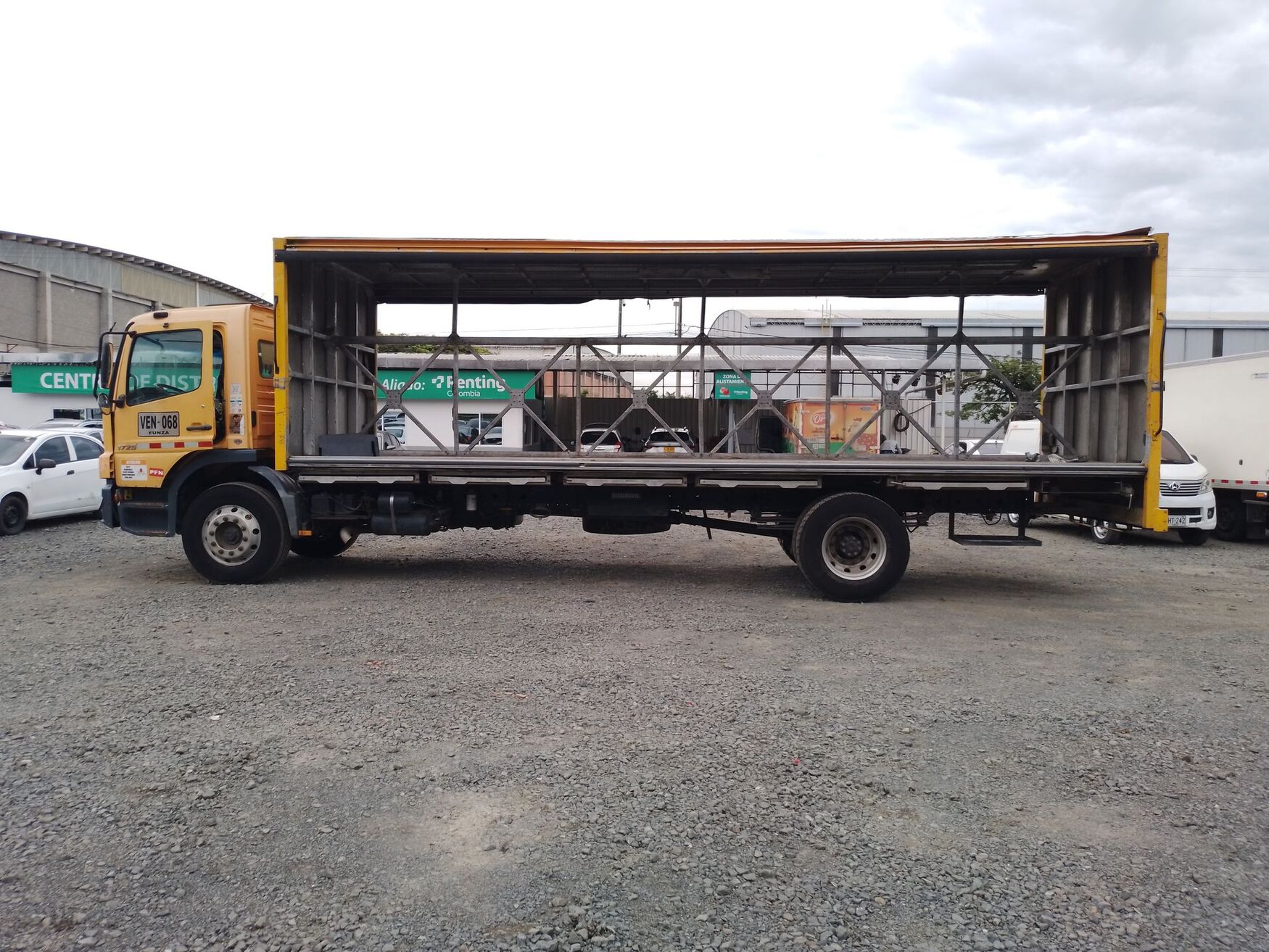 Mercedes Benz - Atego - 2008 image number 6