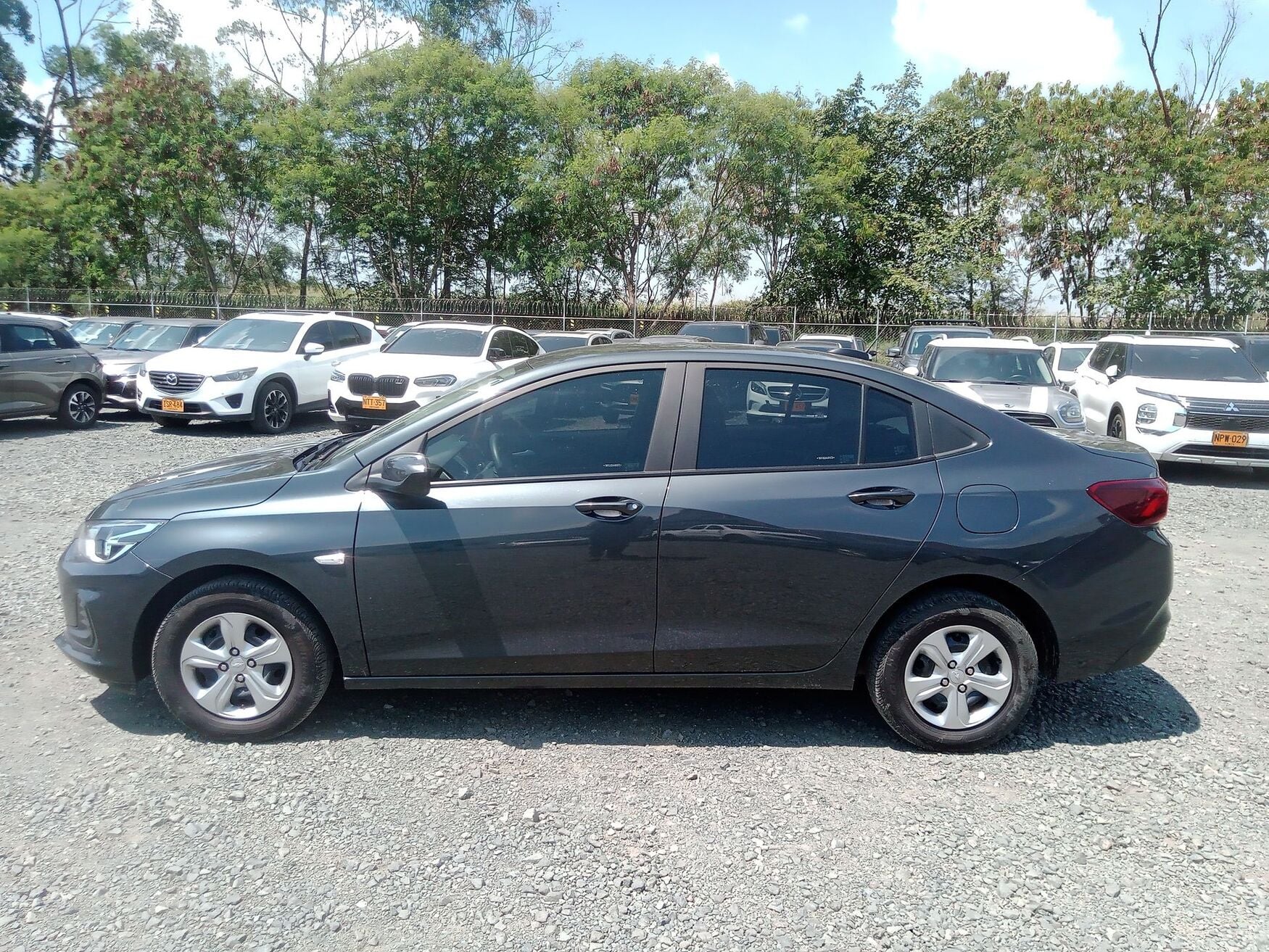 Chevrolet - Onix - 2025 image number 6