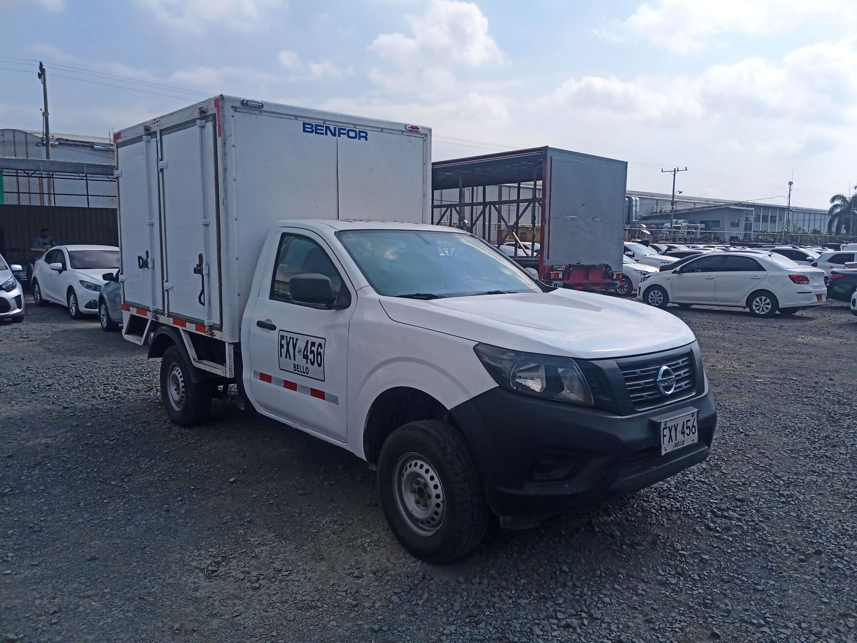 Nissan - Frontier - 2019 image number 1