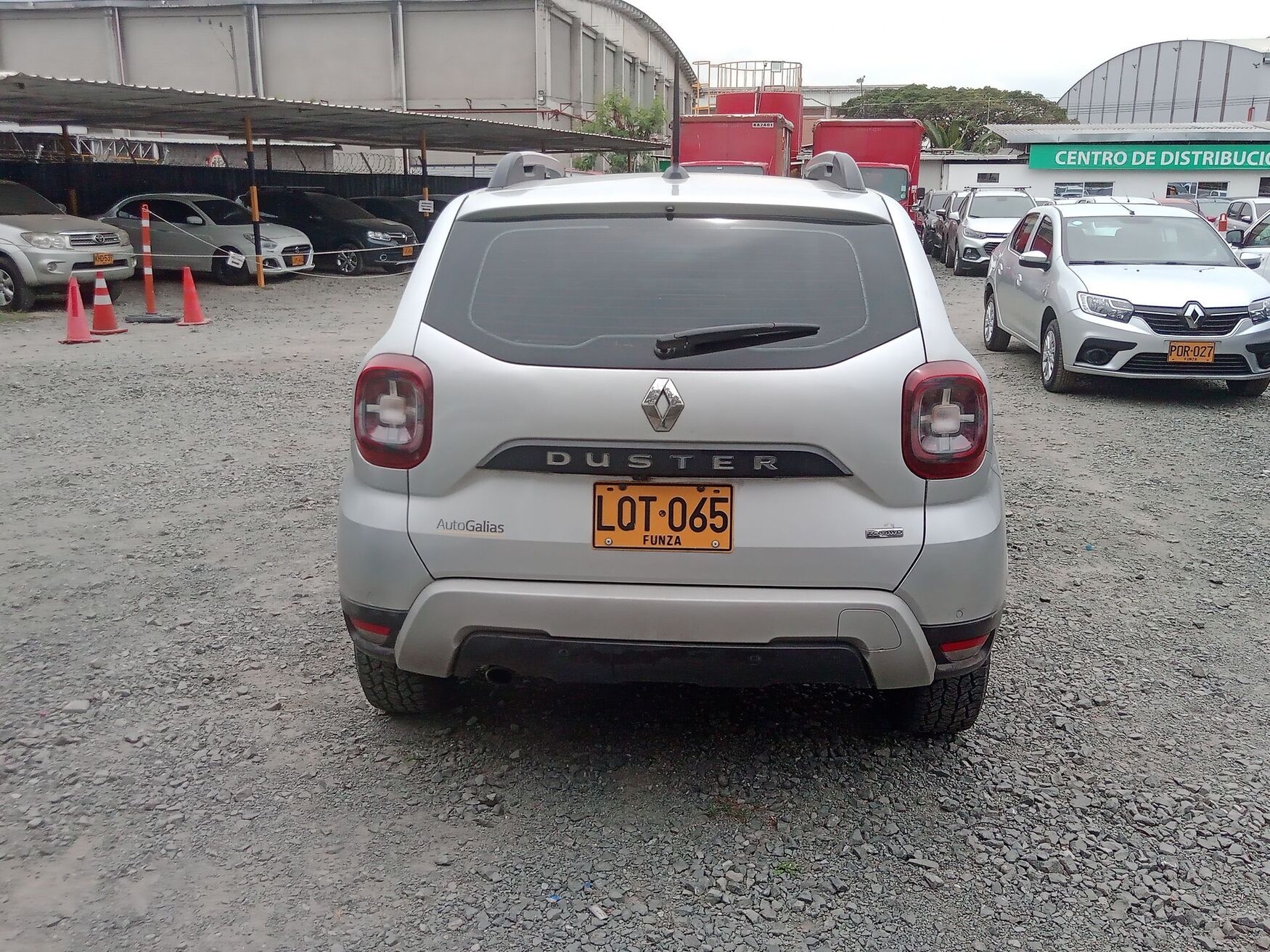 Renault - Duster - 2023 image number 8