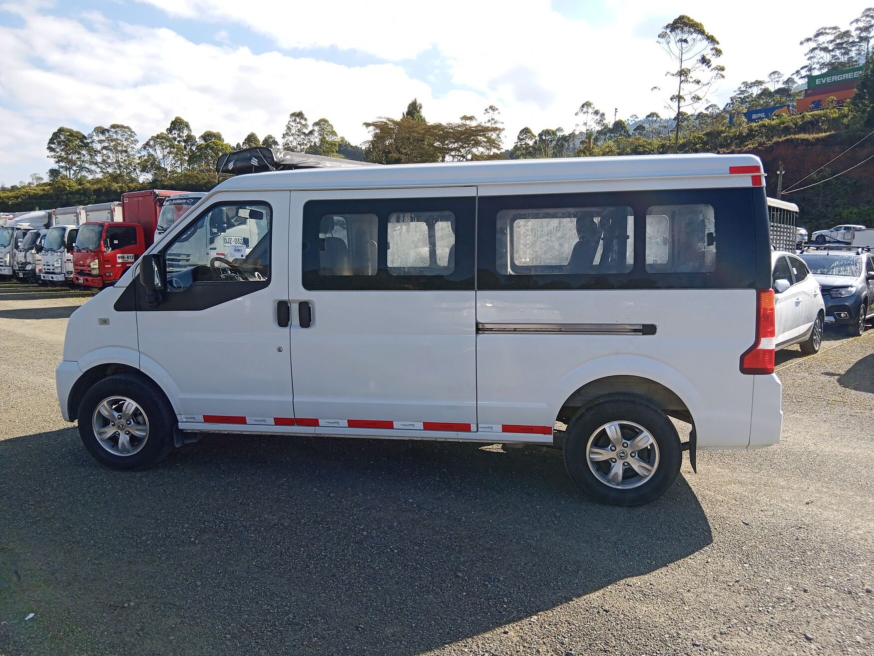 DFSK - C37 - 2024 image number 6