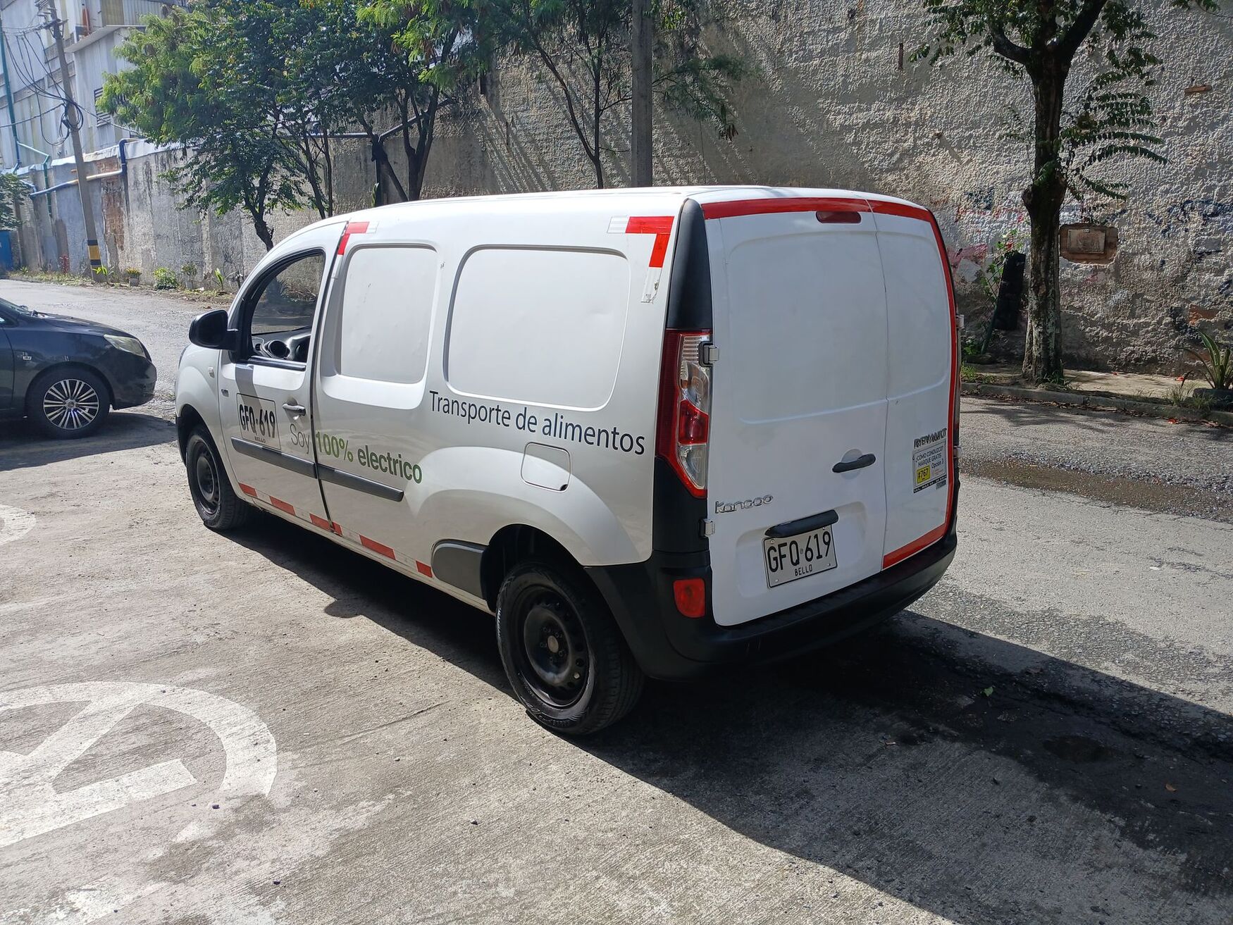 Renault - Kangoo ZE - 2019 image number 7