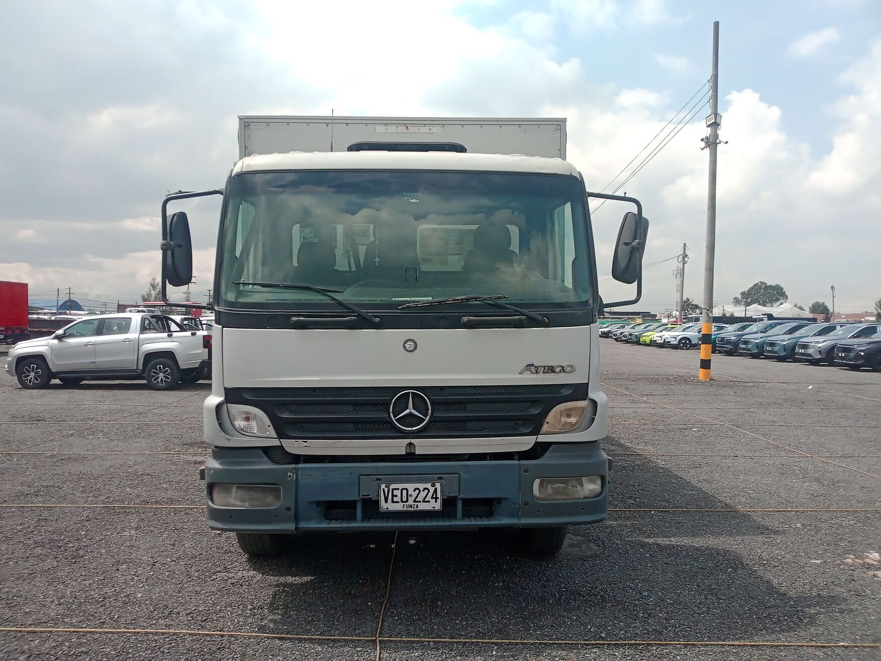 Mercedes Benz - Atego - 2008 image number 4