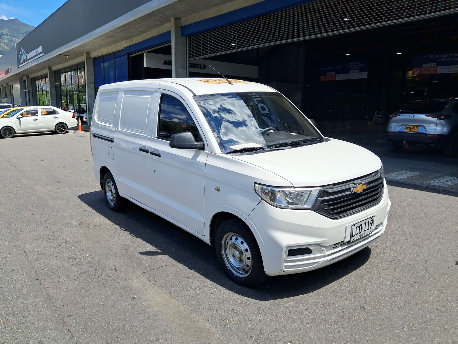 Chevrolet - N400 - 2022 image number 1