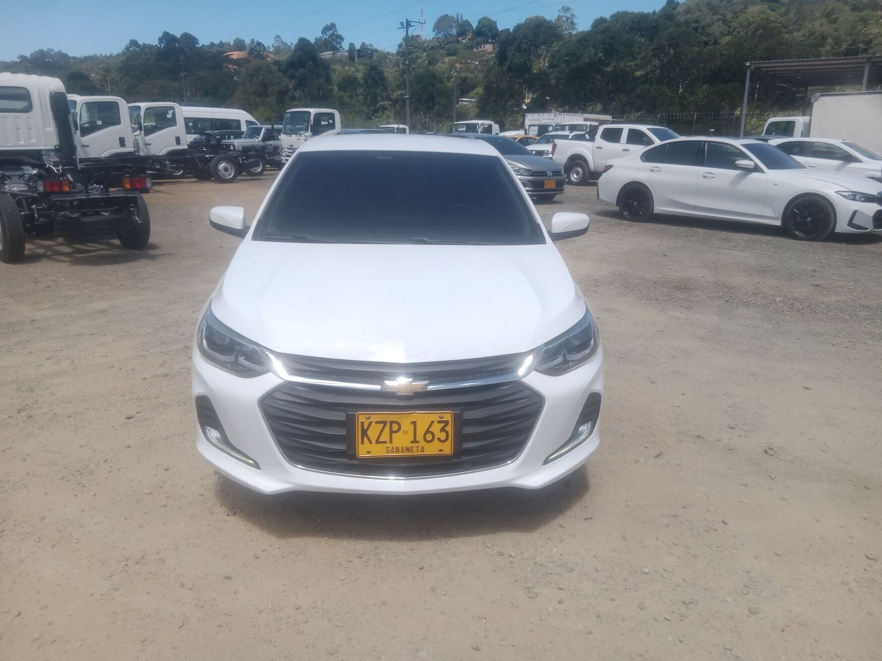 Chevrolet - Onix - 2022 image number 4