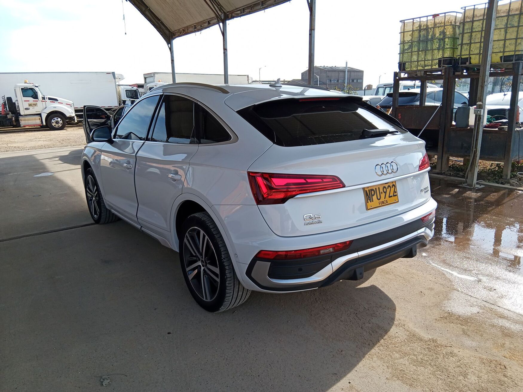 Audi - Q5 - 2024 image number 7