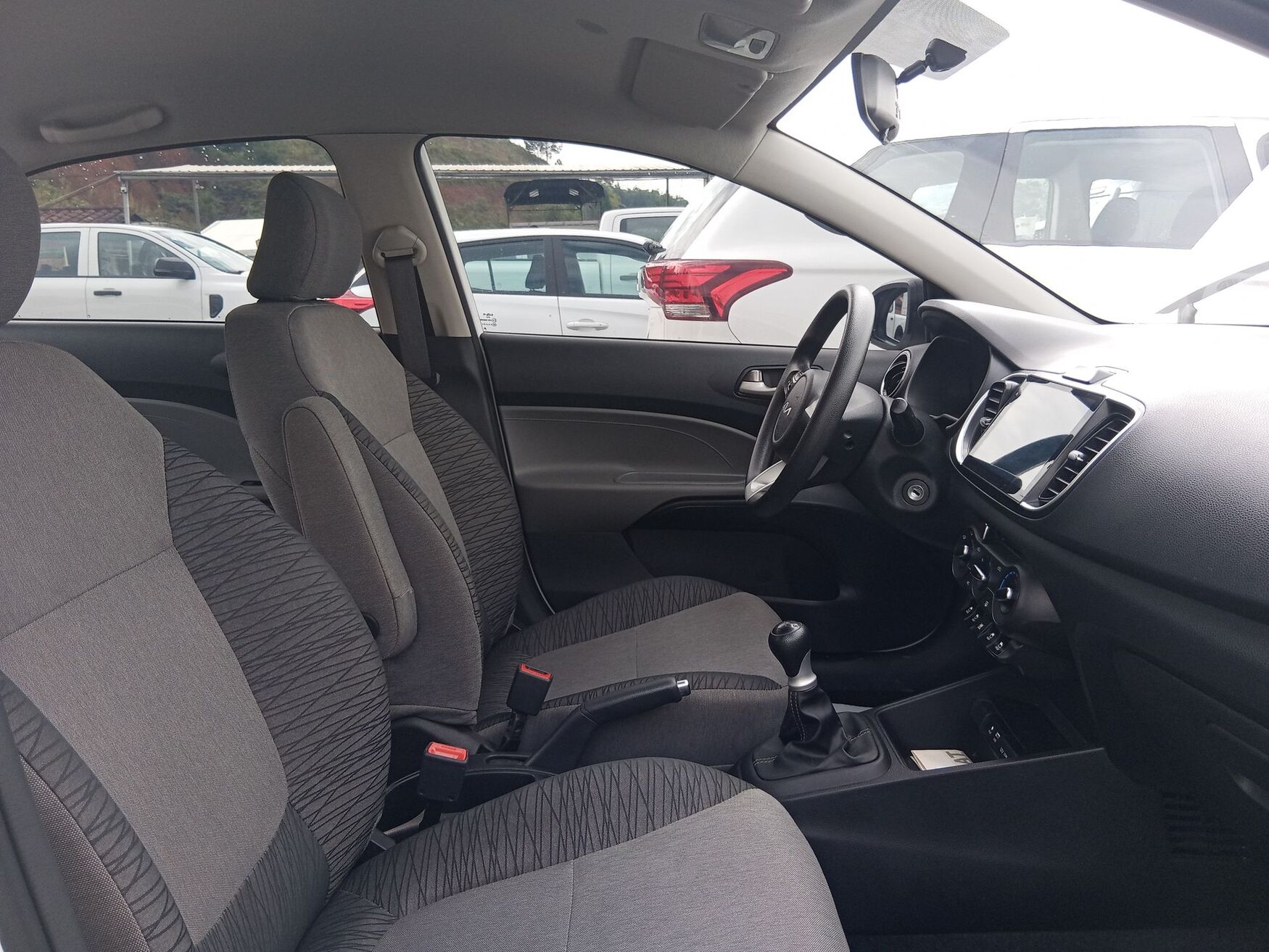 Kia - Soluto - 2026 image number 3