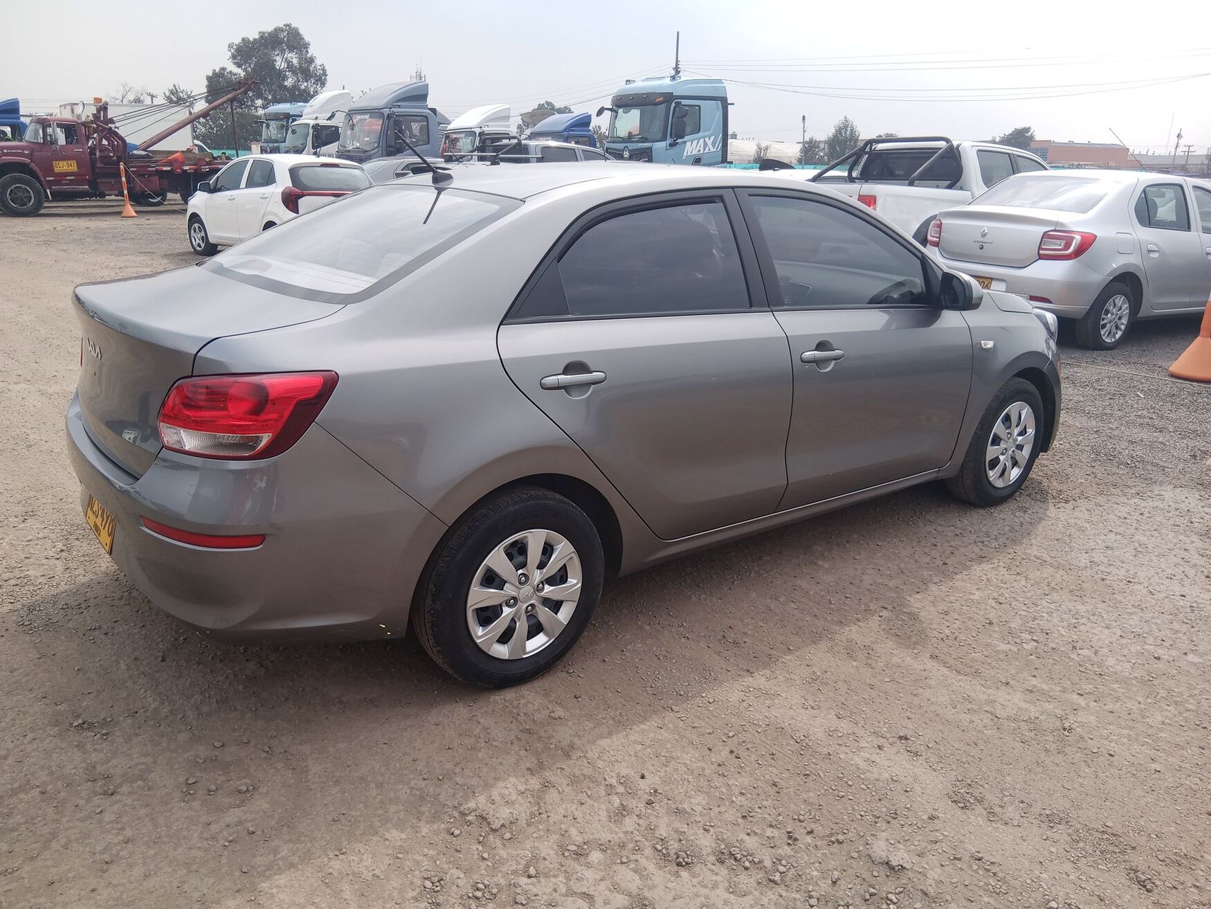 Kia - Soluto - 2026 image number 9