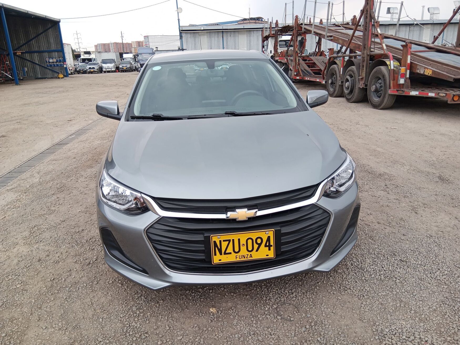 Chevrolet - Onix - 2025 image number 4