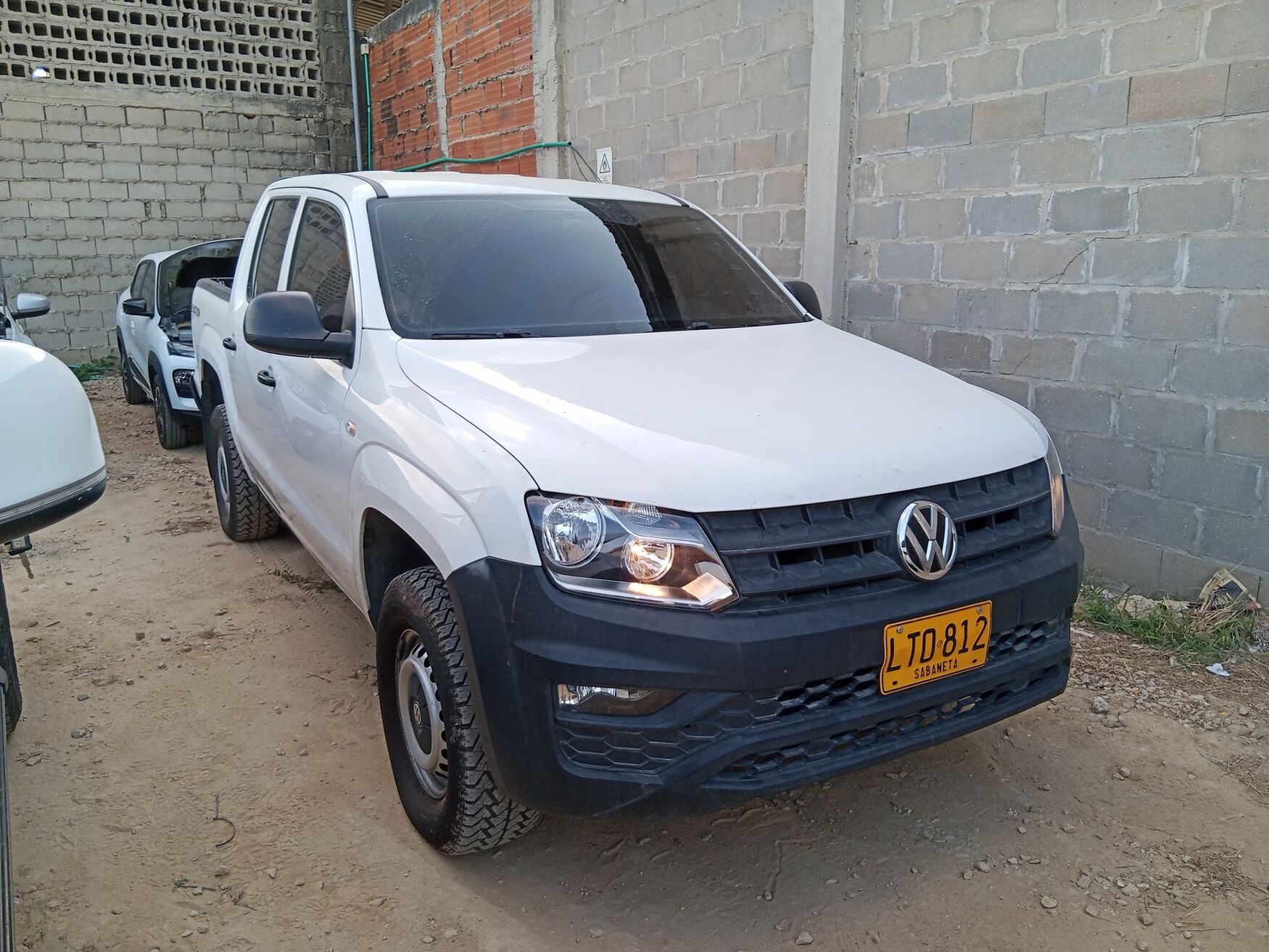Volkswagen - Amarok - 2023 image number 10