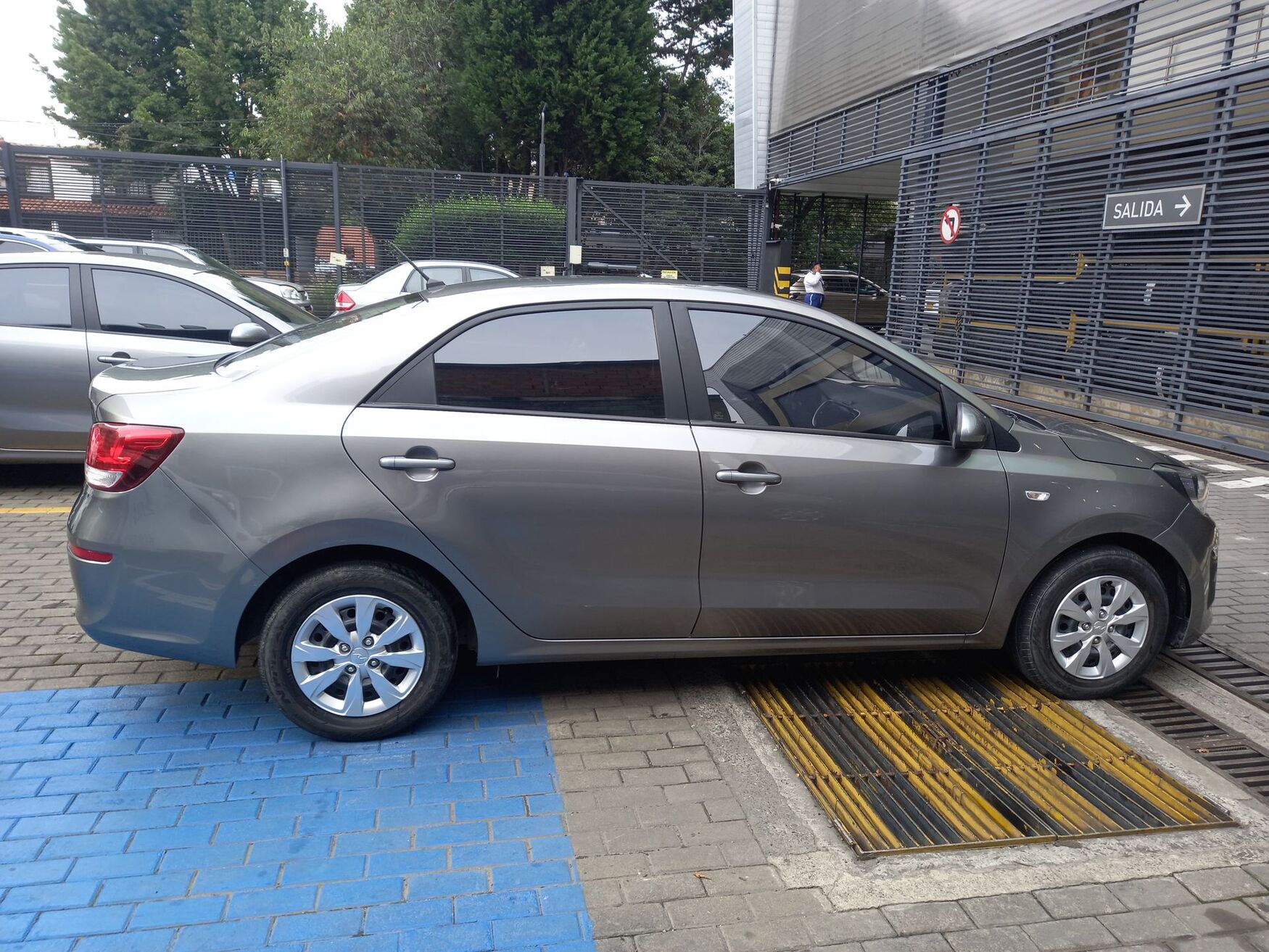 Kia - Soluto - 2026 image number 10