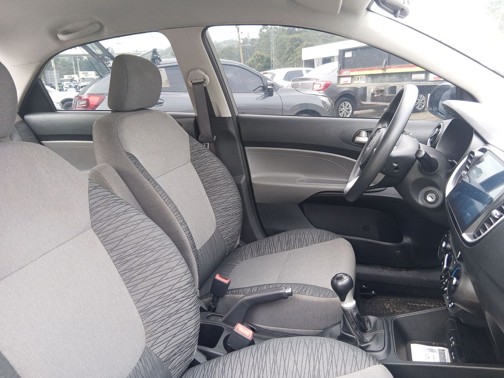 Kia - Soluto - 2026 image number 2