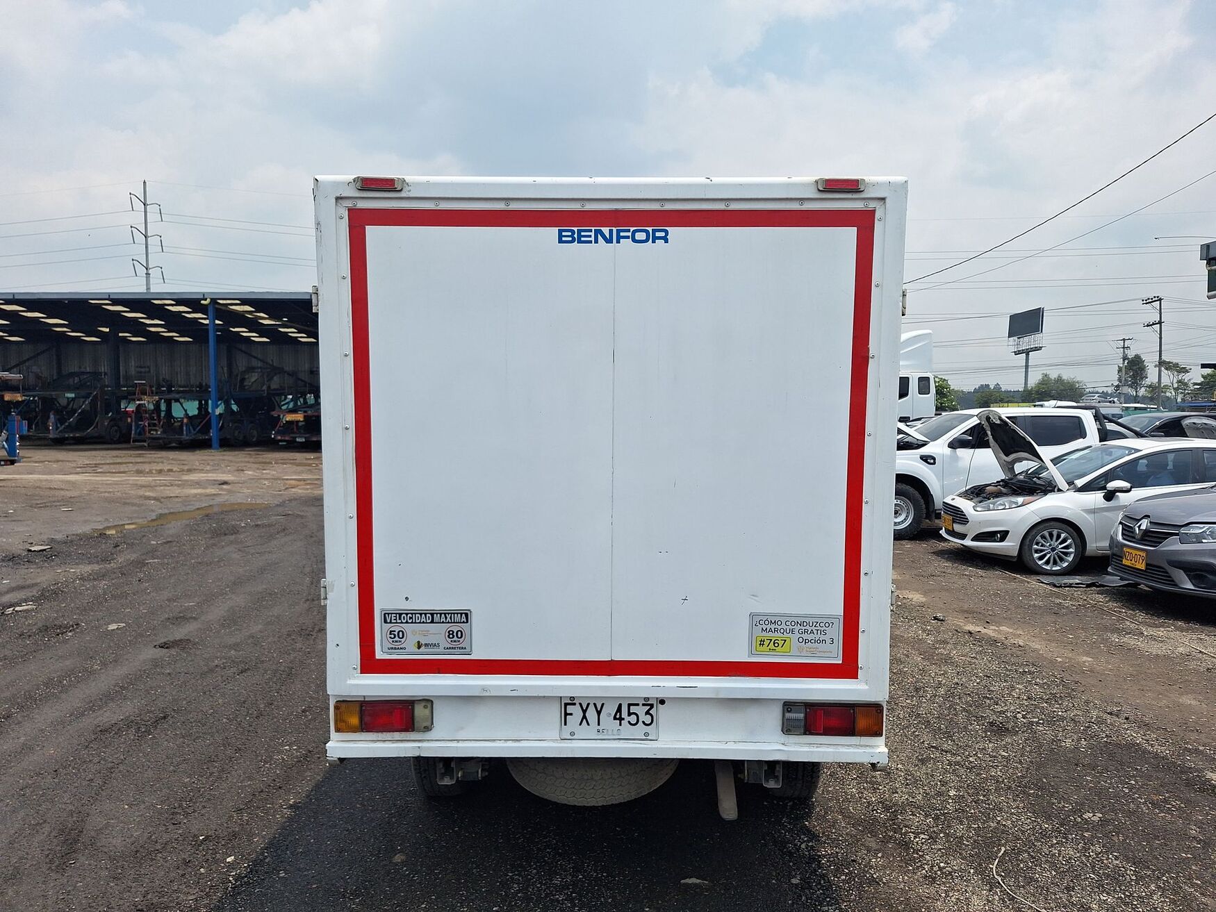 Nissan - Frontier - 2019 image number 8