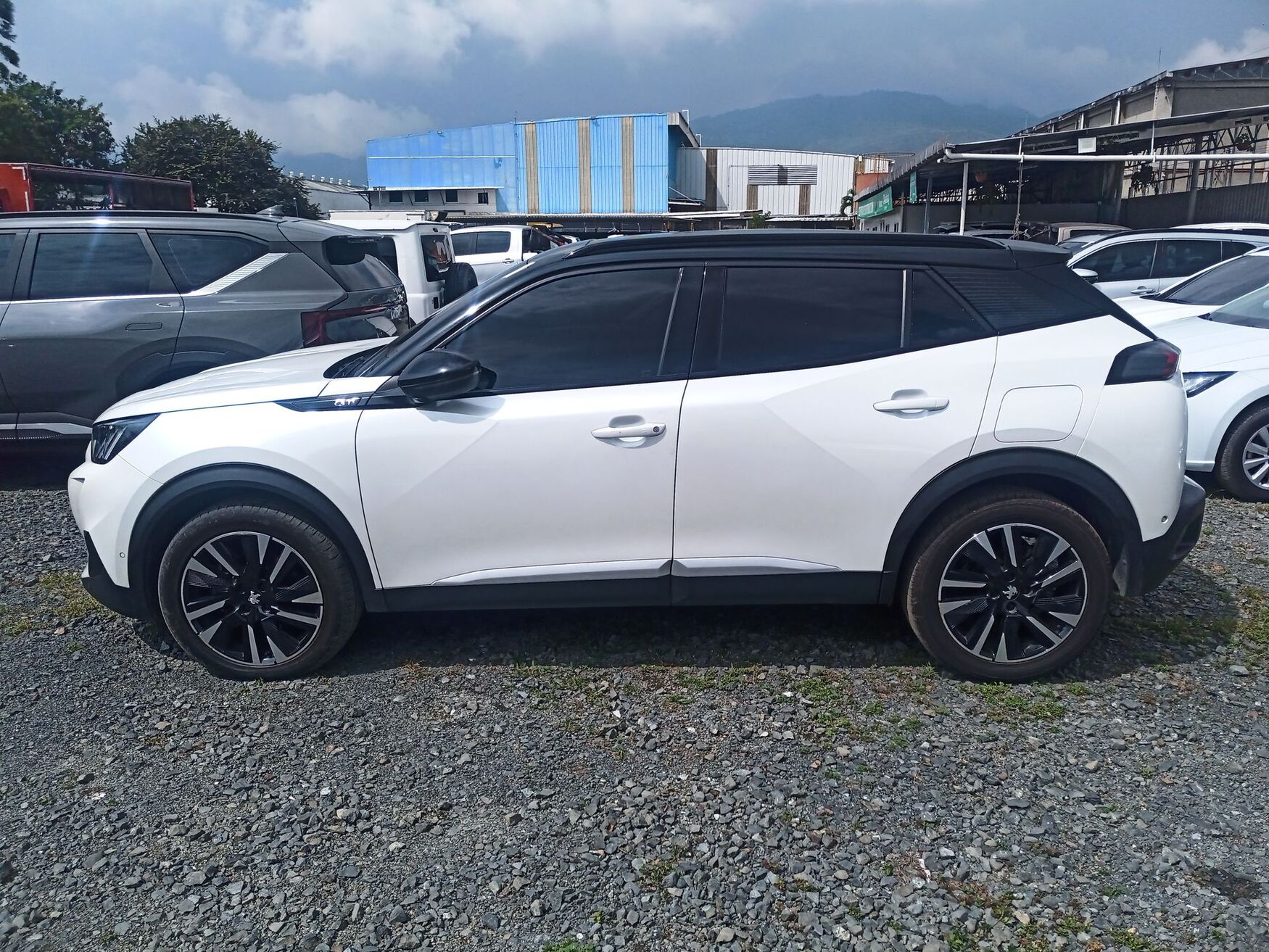 Peugeot - 2008 - 2022 image number 6