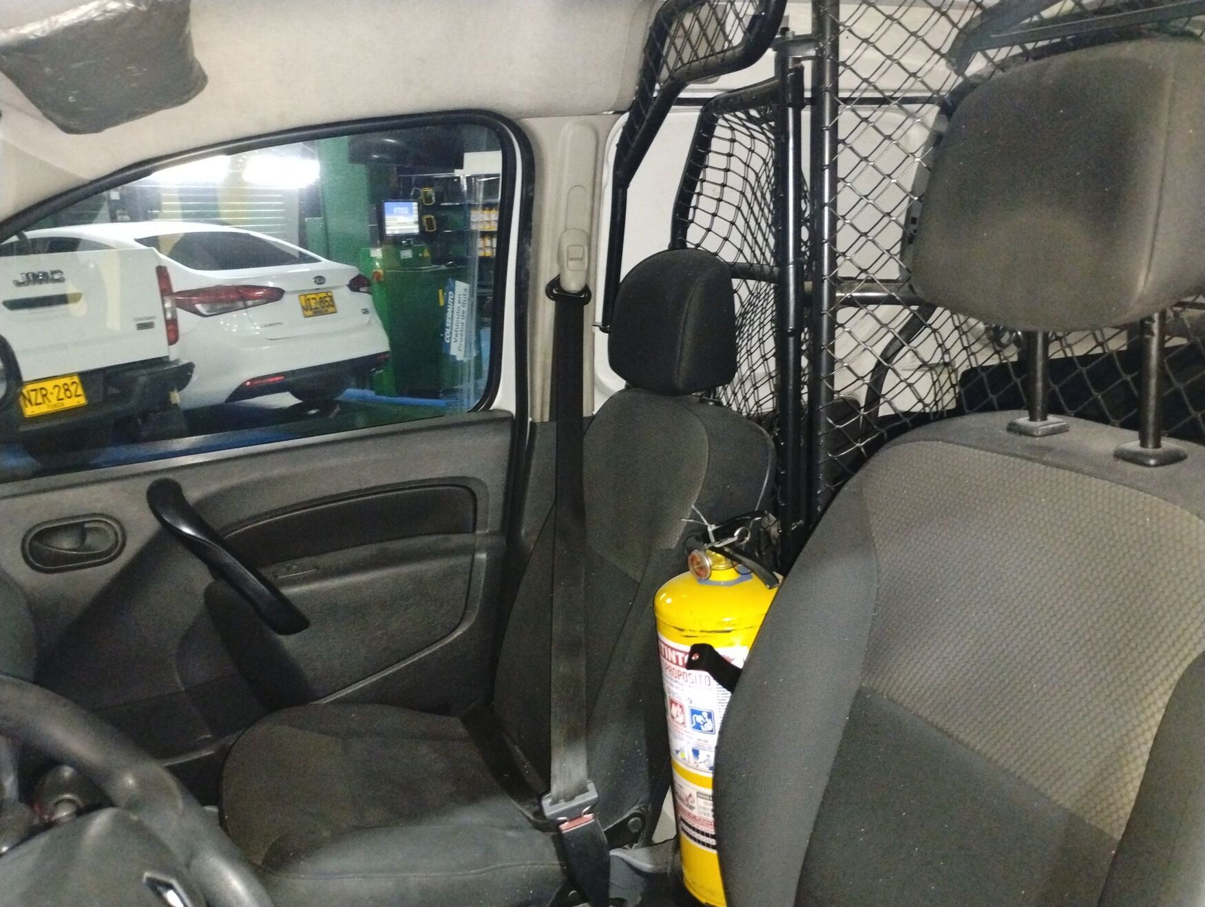 Renault - Kangoo ZE - 2020 image number 3