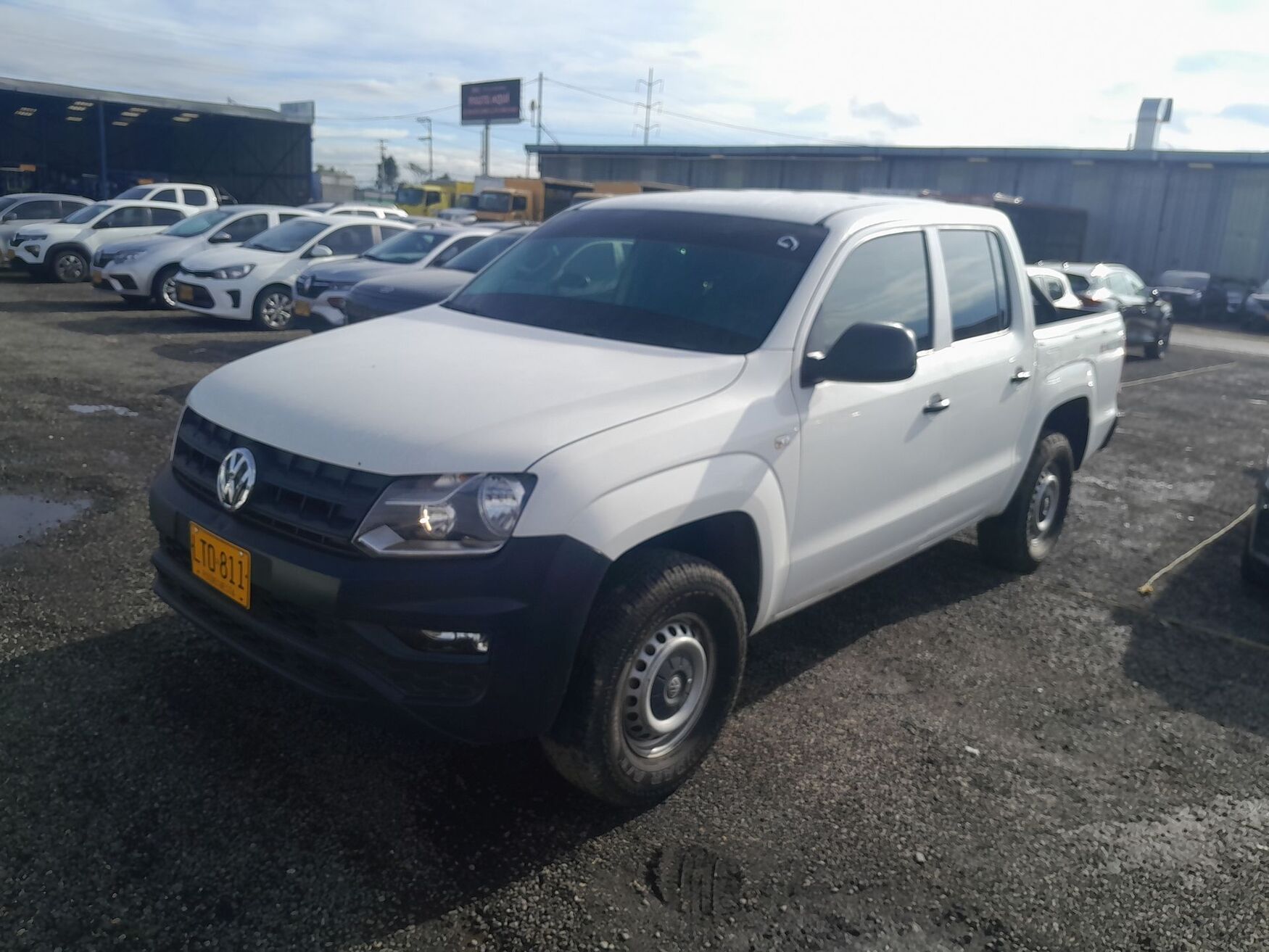 Volkswagen - Amarok - 2023 image number 5