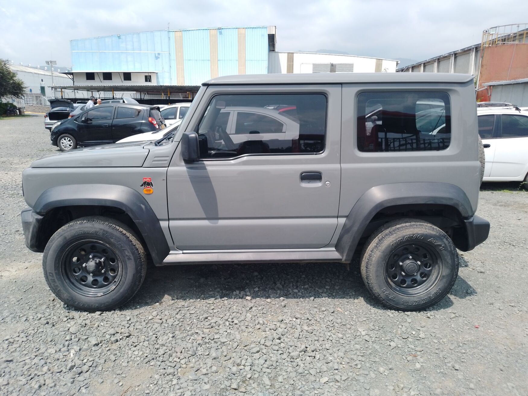 Suzuki - Jimny - 2024 image number 6