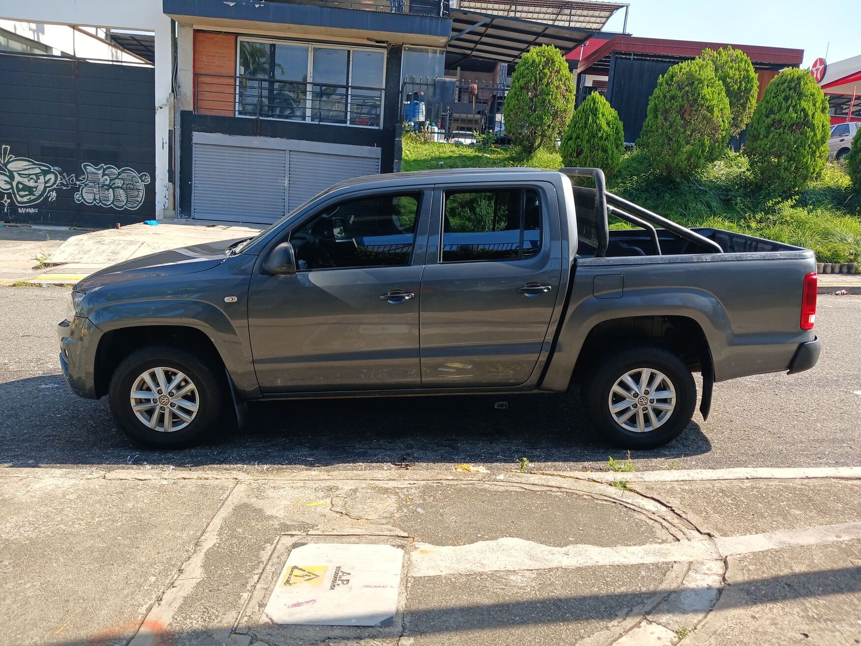Volkswagen - Amarok - 2023 image number 6