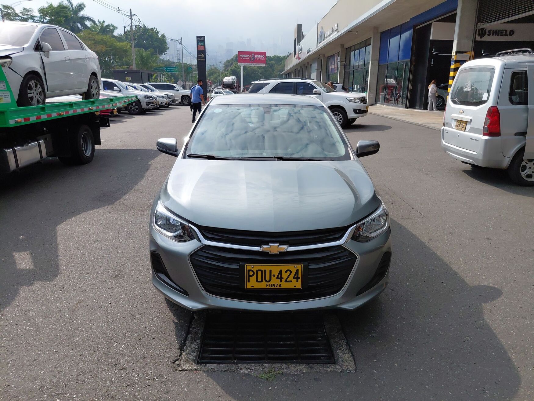 Chevrolet - Onix - 2025 image number 4